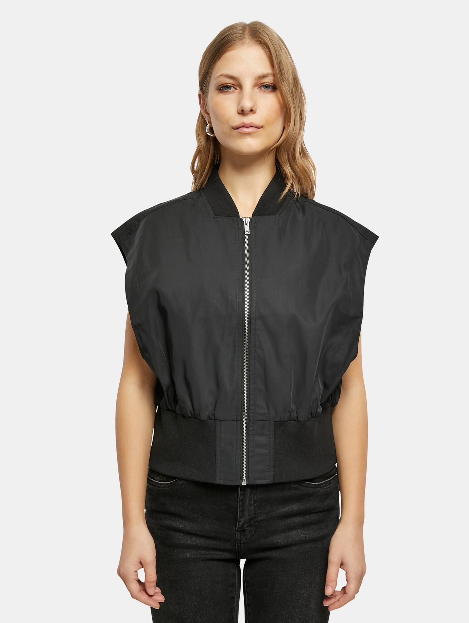 Urban Classics Ladies Essentials Short Bomber Vest – Bild 3