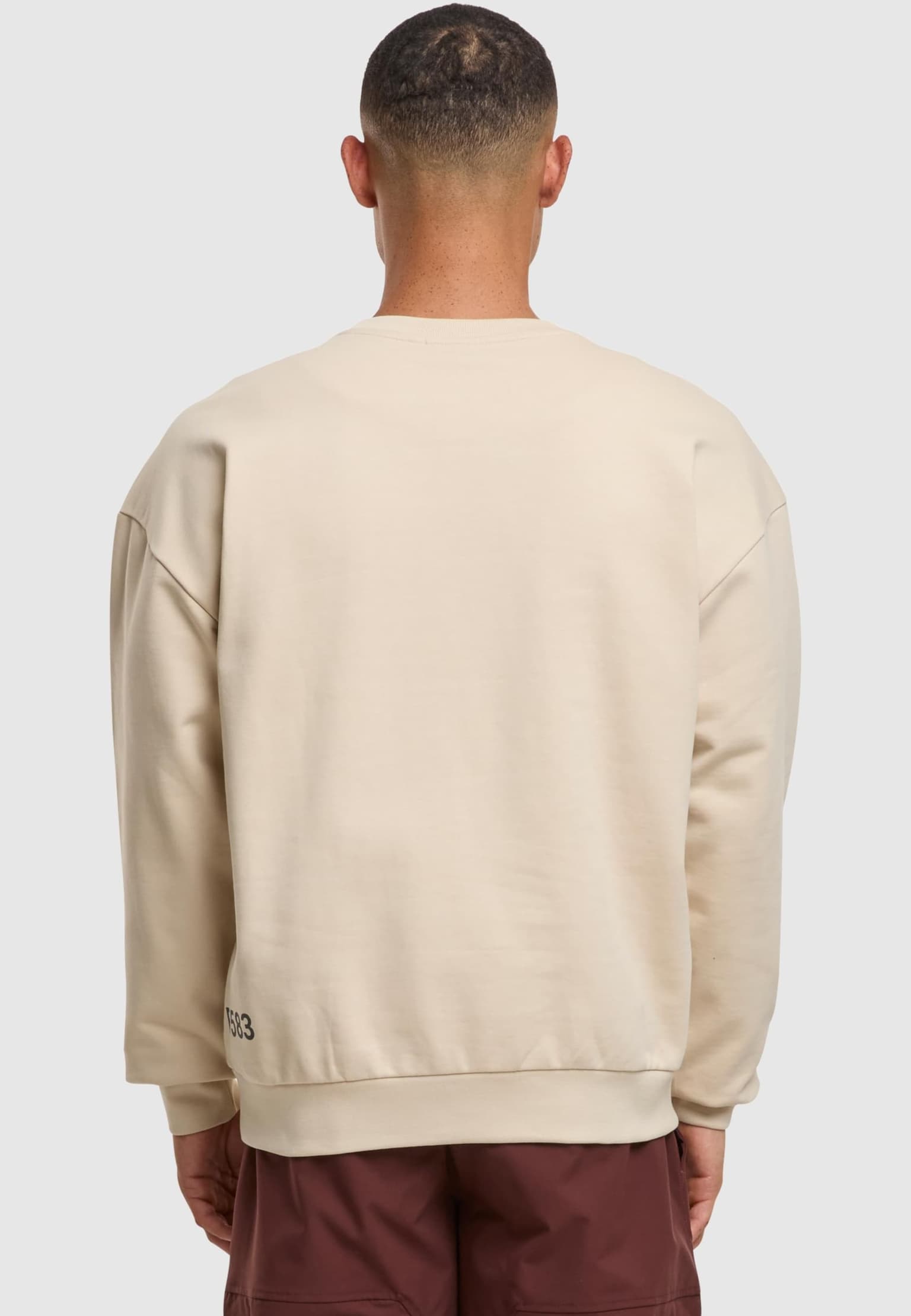 HALO GRAPHIC BOXY CREW – Bild 2