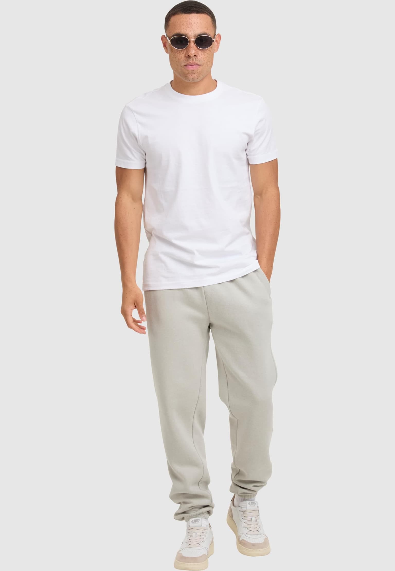 Urban Classics Basic Essential Sweatpants – Bild 4