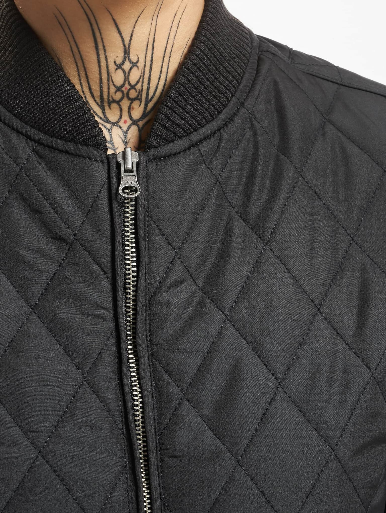 Urban Classics Ladies Diamond Quilt Nylon Jacket – Bild 4