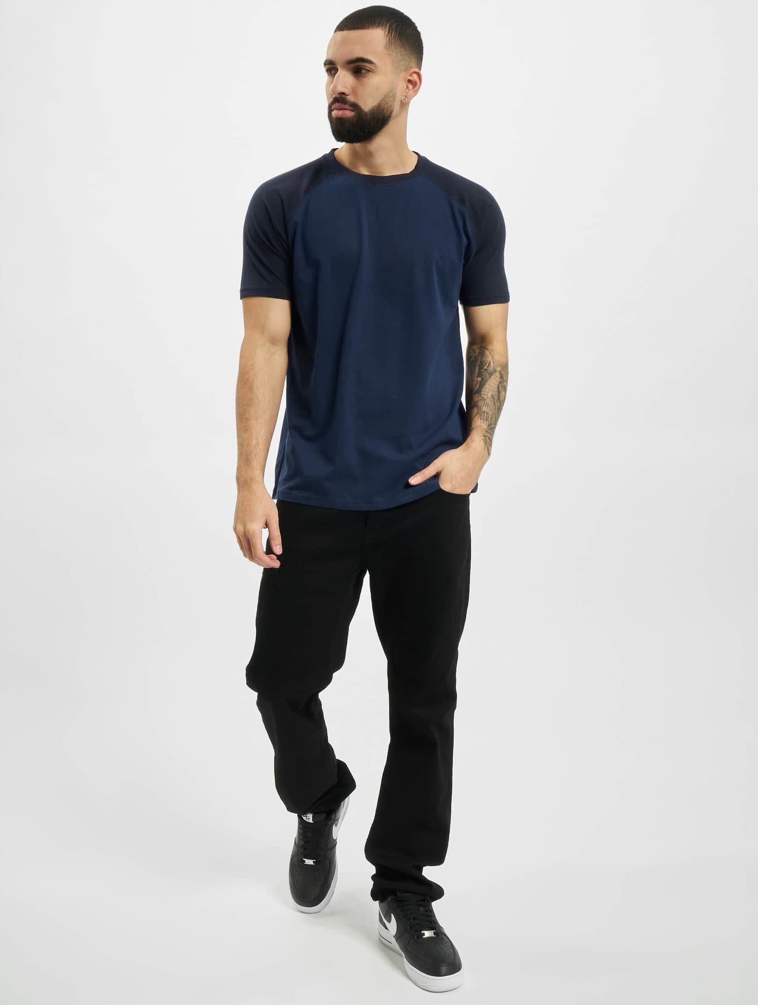 Urban Classics Raglan Contrast Tee – Bild 4