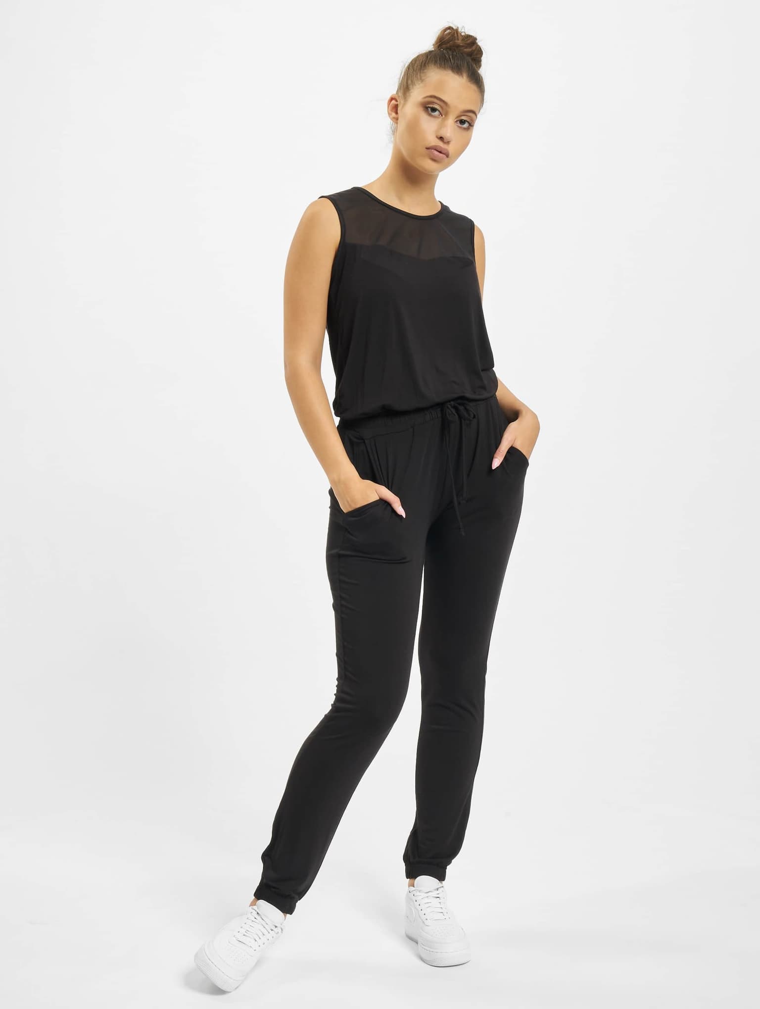Urban Classics Ladies Tech Mesh Long Jumpsuit – Bild 3