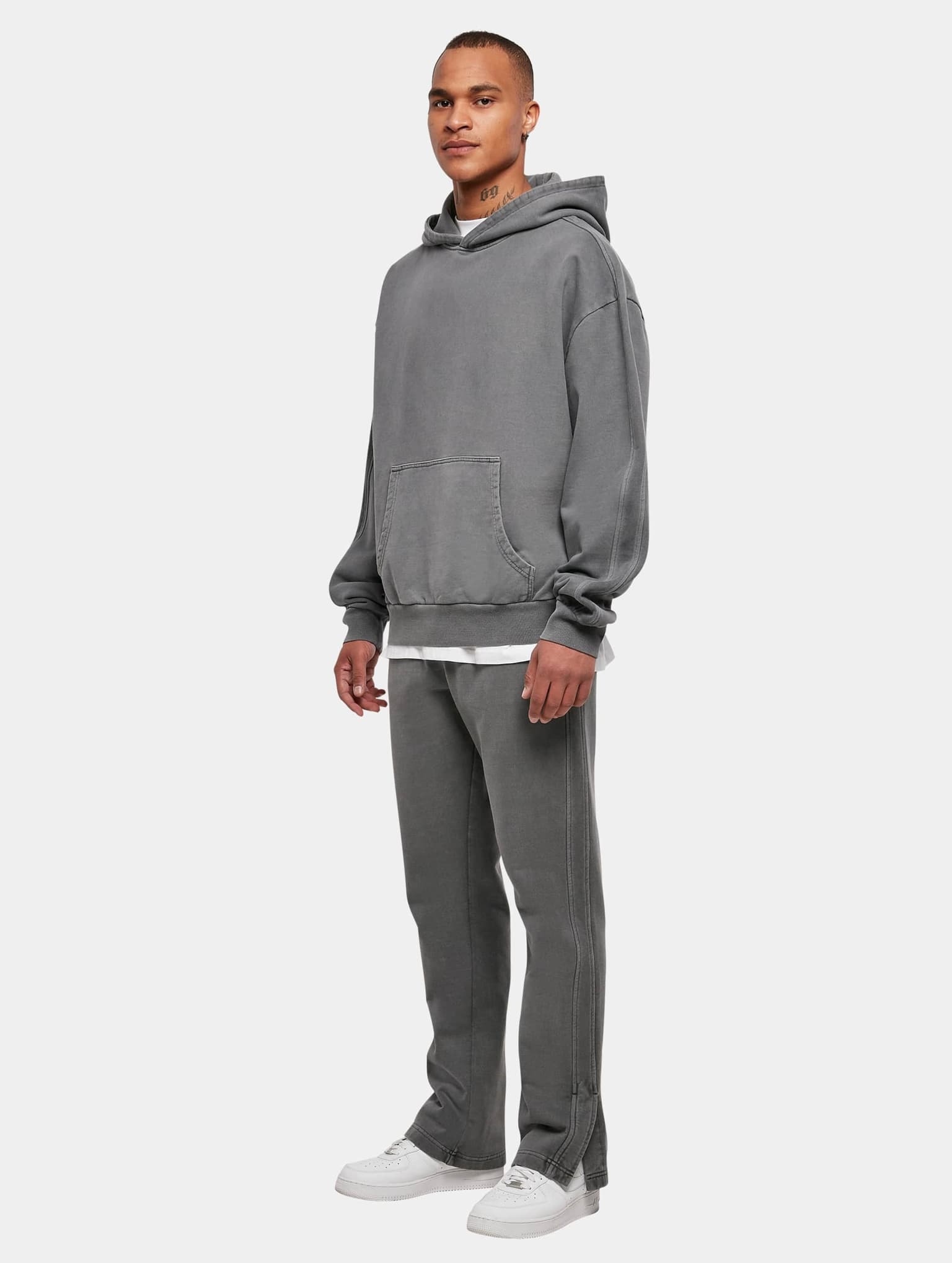 Urban Classics Heavy Terry Garment Dye Hoody – Bild 4
