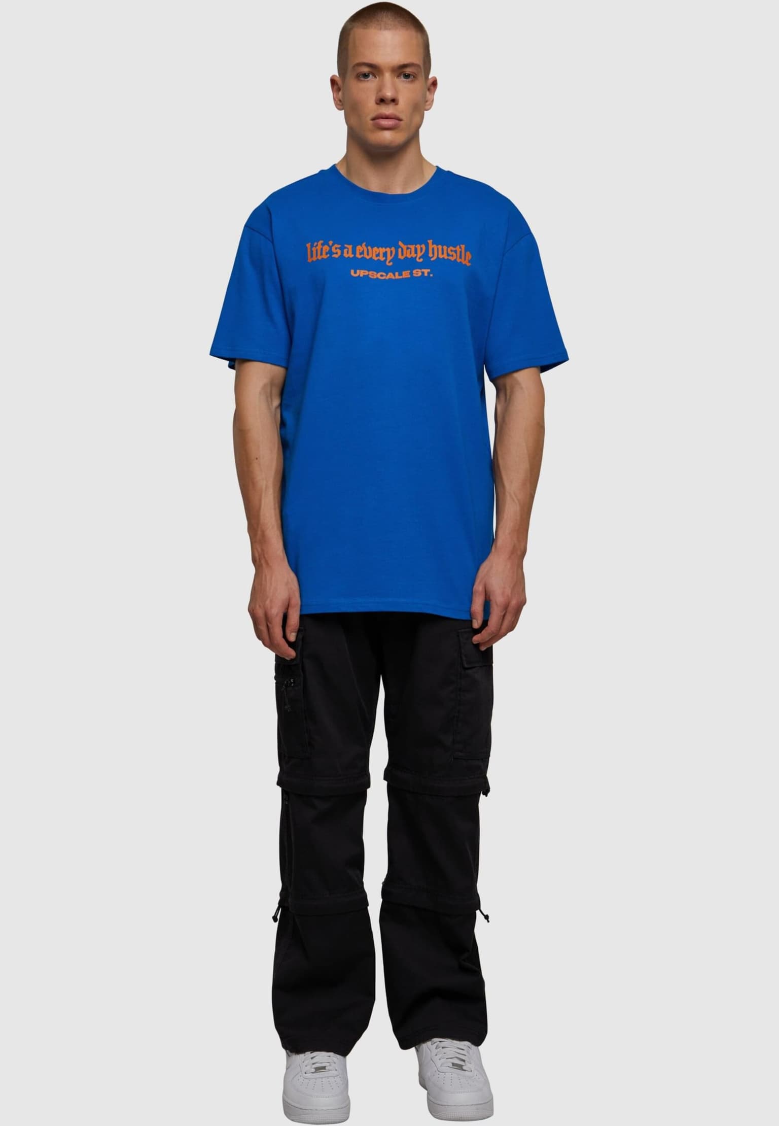 Mister Tee Upscale Hustle Oversize – Bild 3