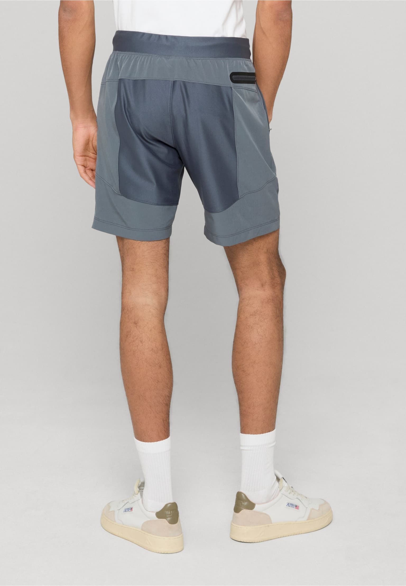 Sergio Tacchini Pelle Short – Bild 2