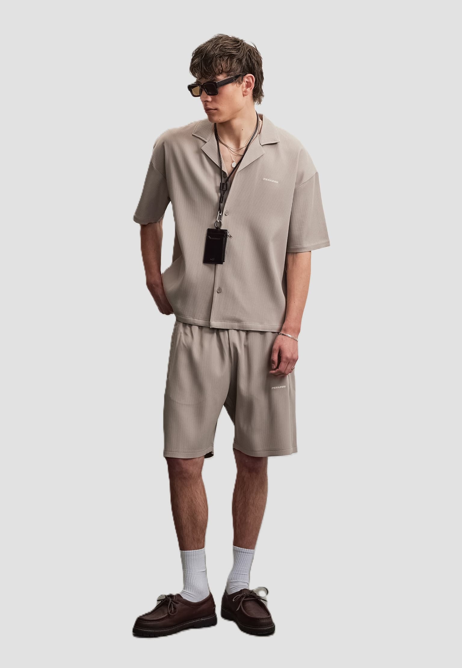 PEGADOR Troy Plissee Short – Bild 4