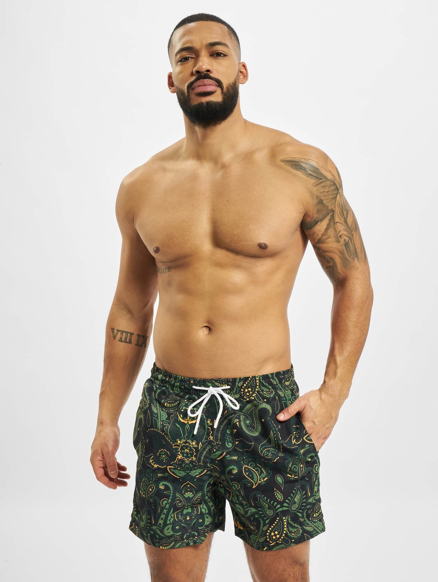 Urban Classics Paisley Swim Short – Bild 3