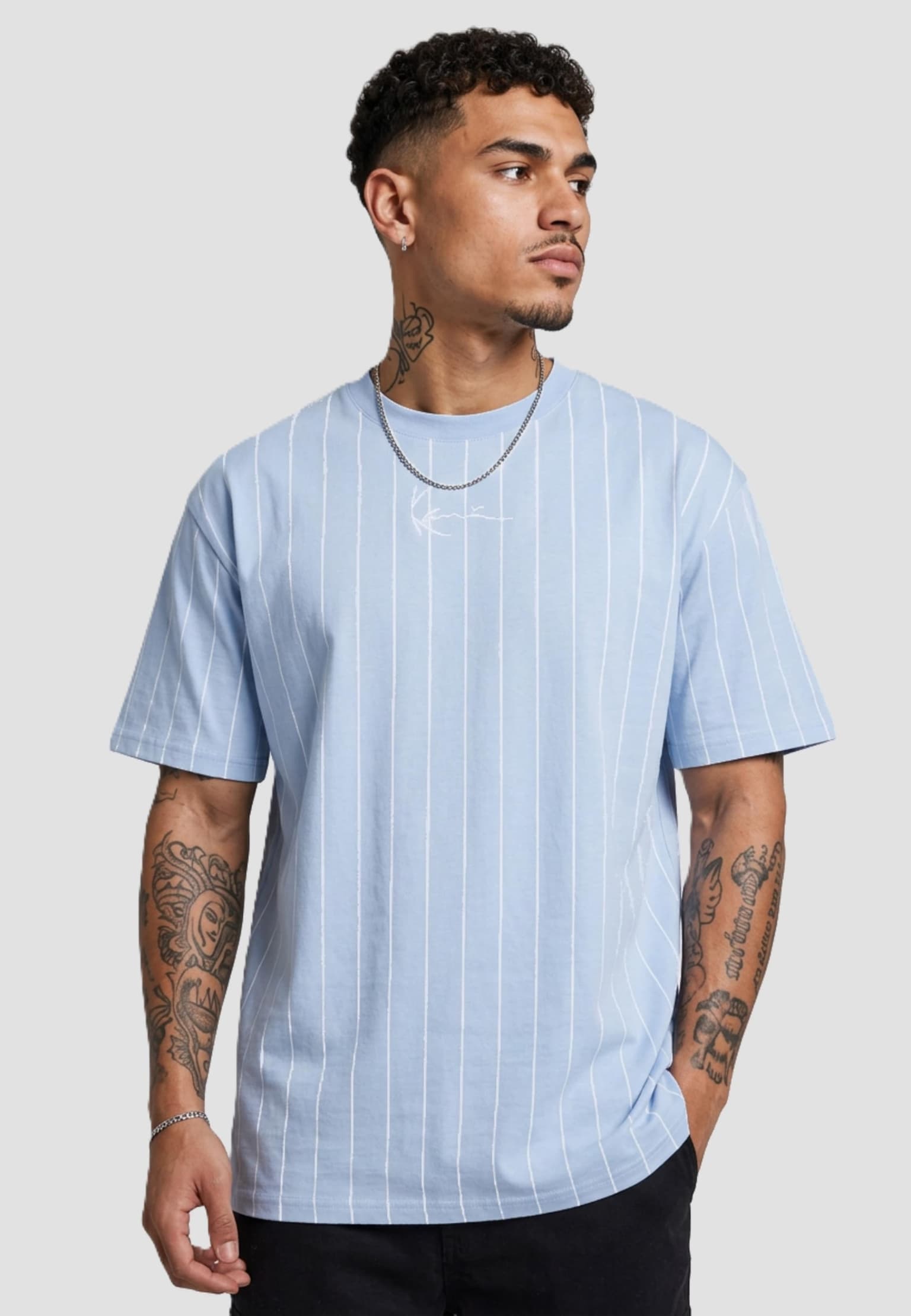 Karl Kani Small Signature Essential Pinstripe Tee