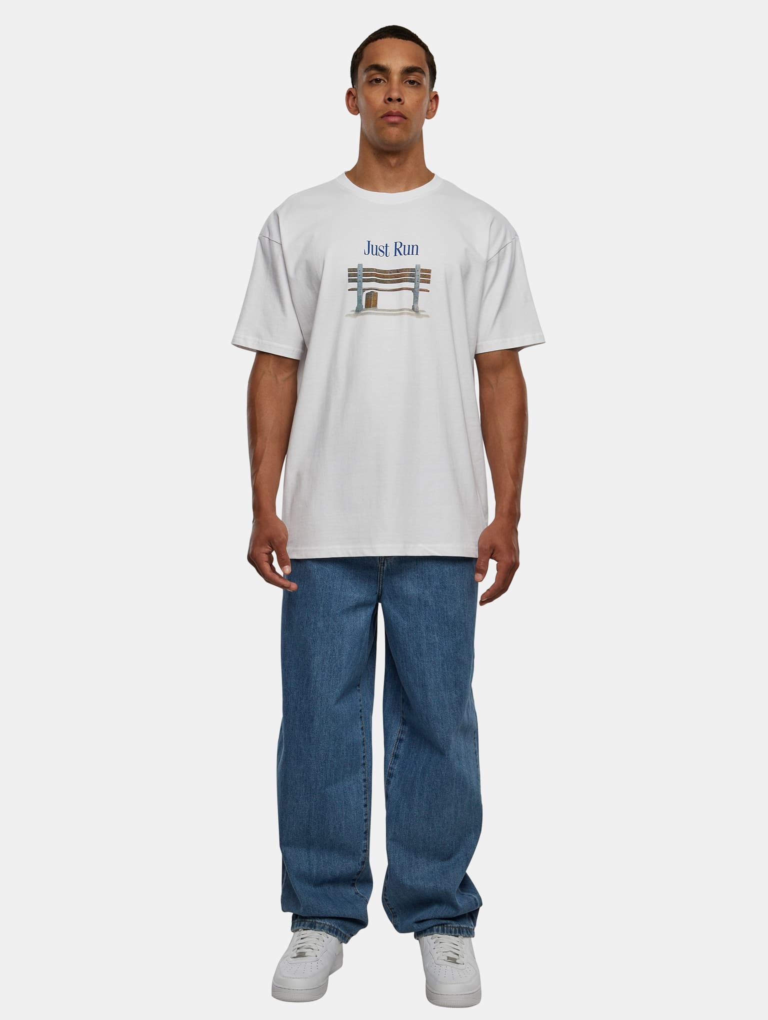 Mister Tee Upscale Credits Oversize – Bild 3