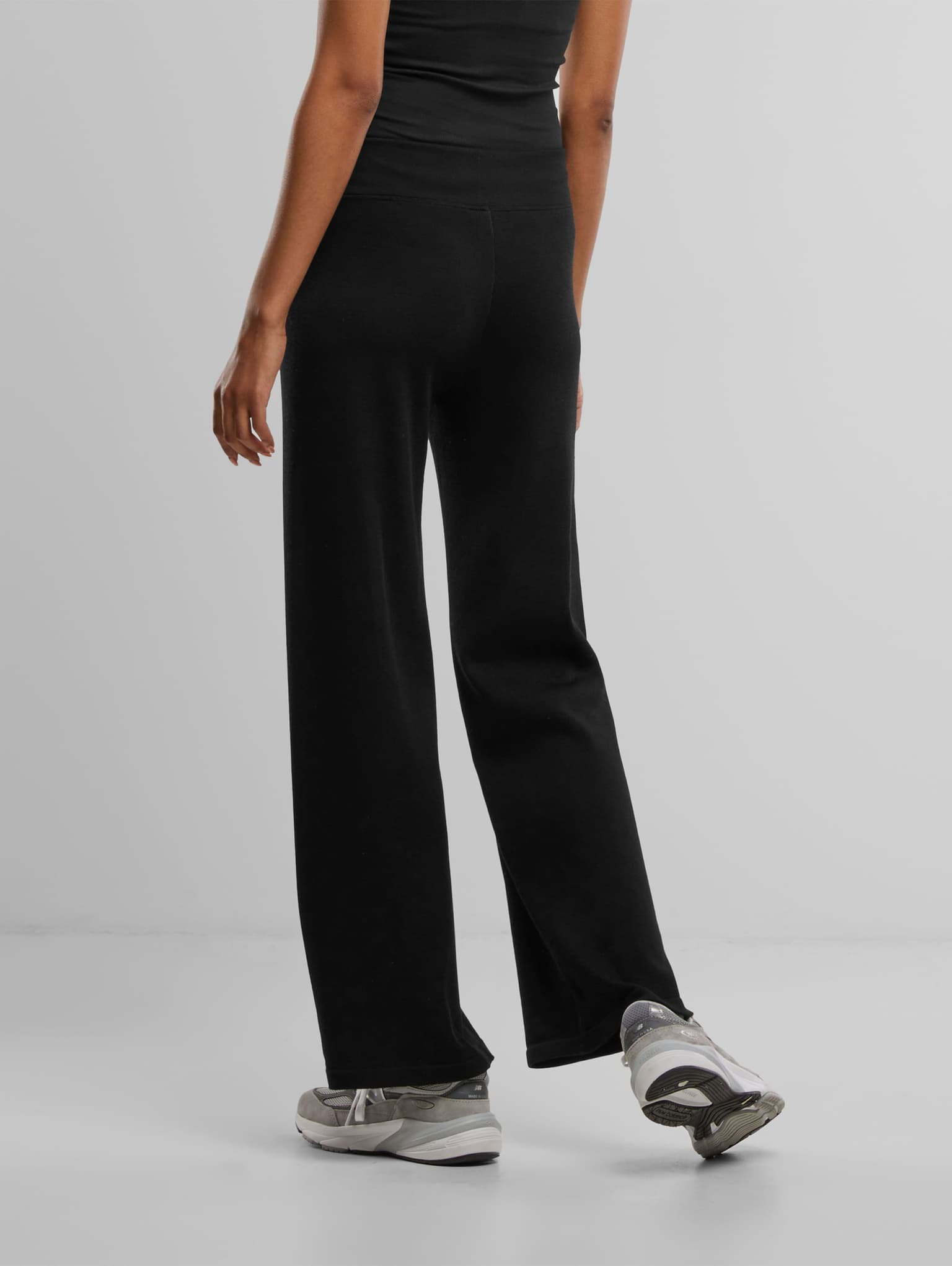 aimn aim'n Ribbed Wool Petite Wide Jogginghose – Bild 2