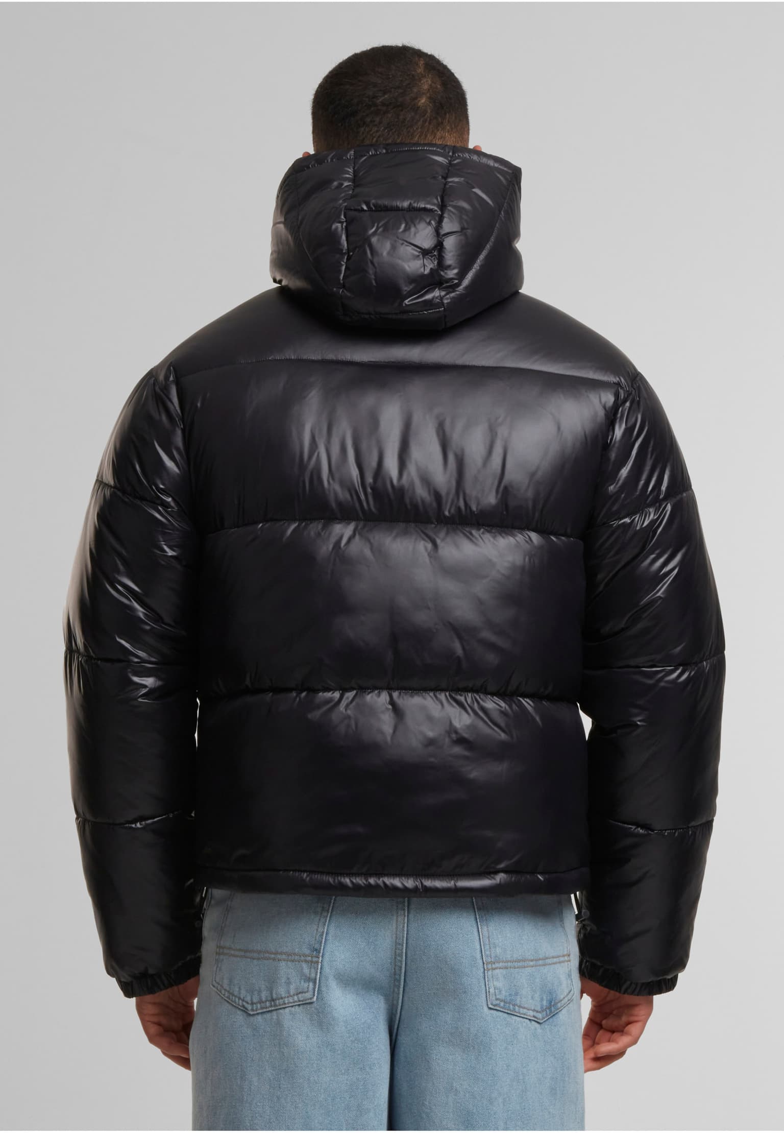 Urban Classics Shiny Puffer Jacket With Hood – Bild 2