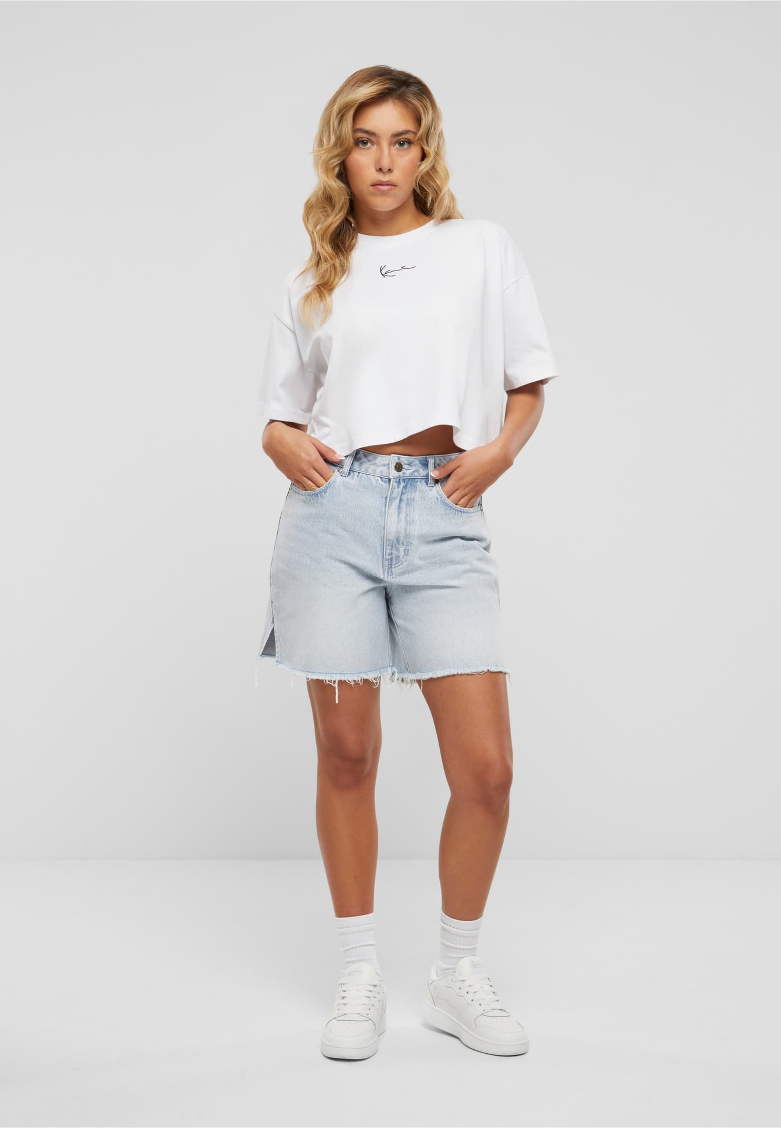 Karl Kani Small Signature Essential Short Tee – Bild 3