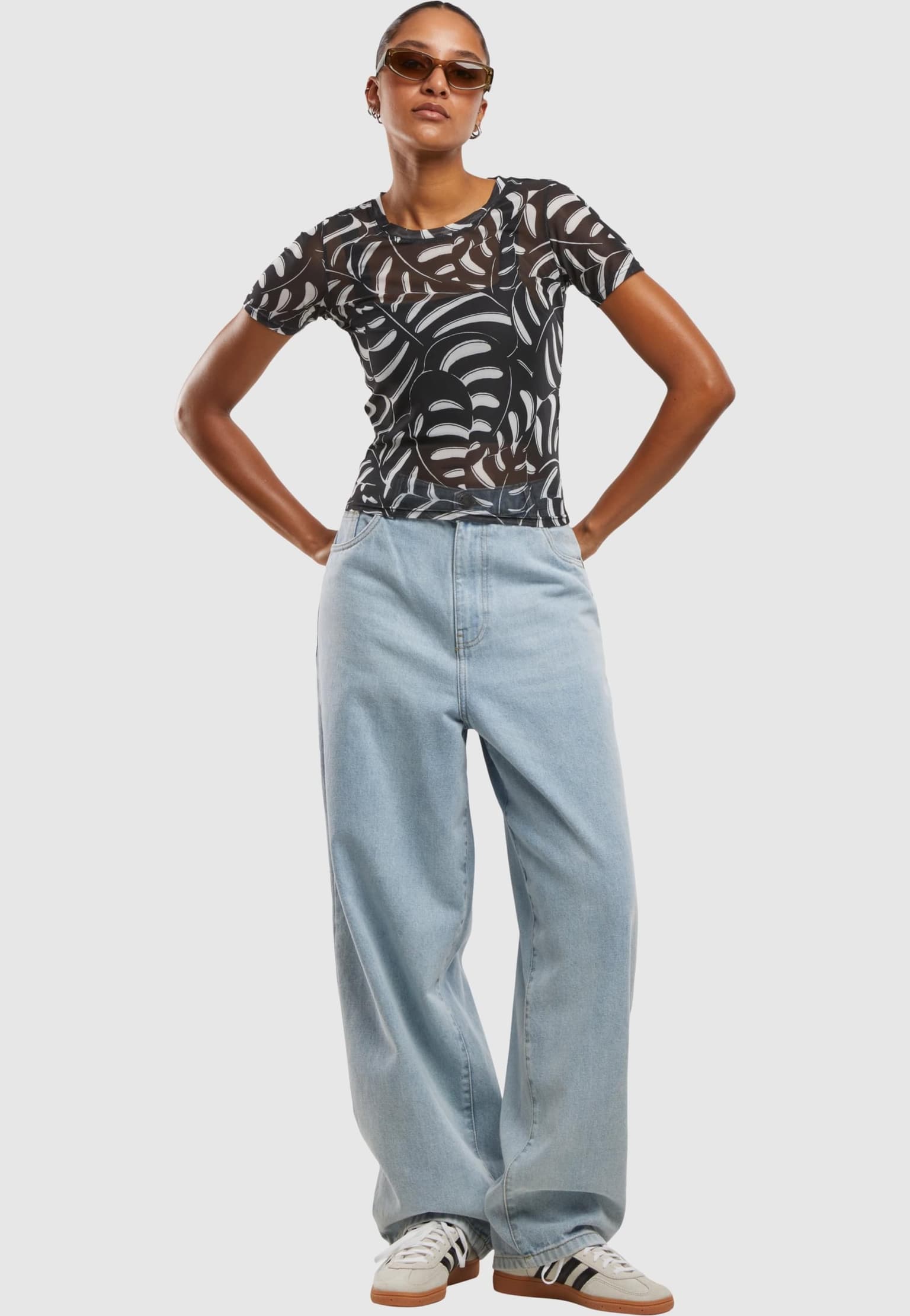 Urban Classics Ladies AOP Mesh Tee – Bild 4