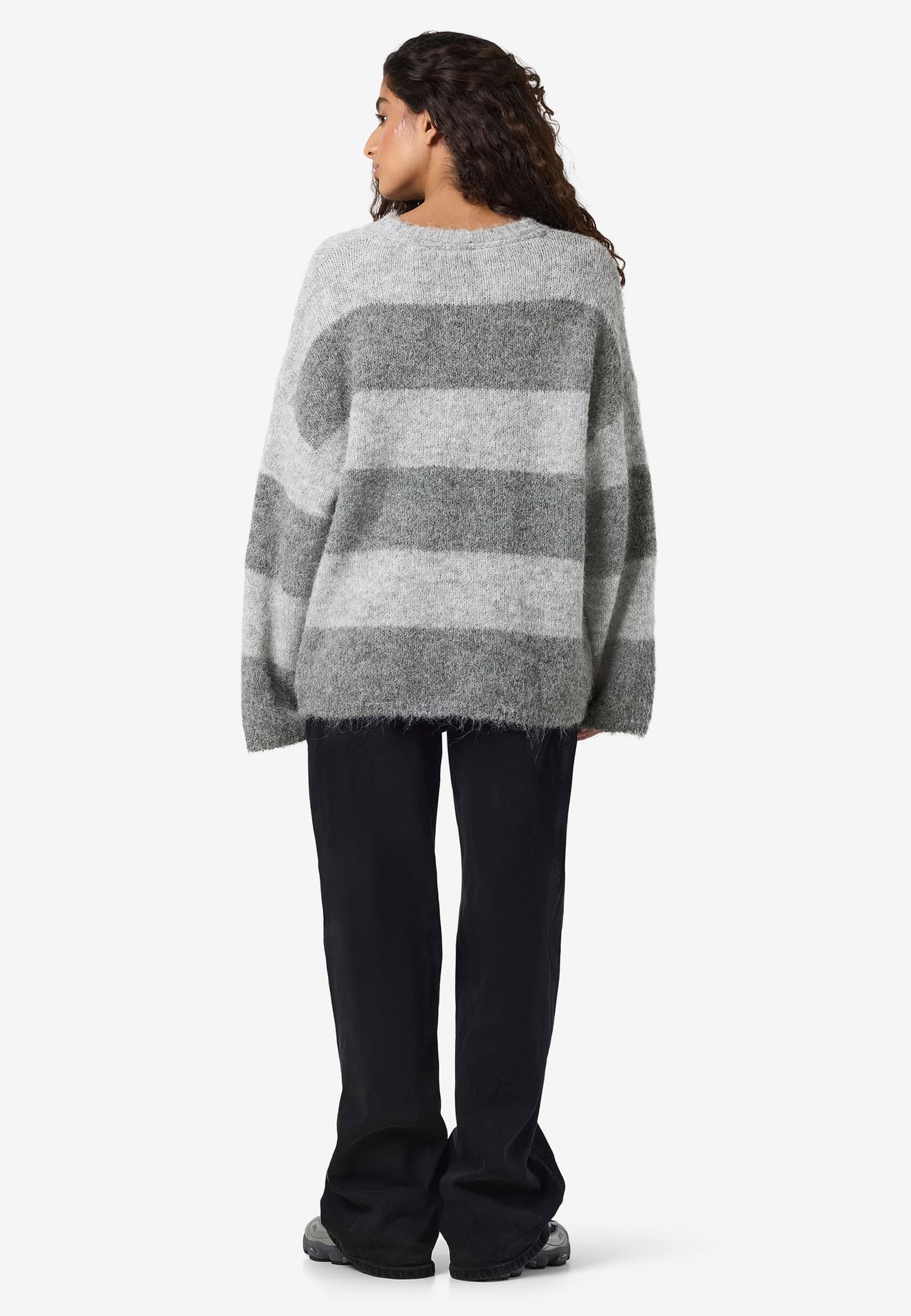 Noisy May NMSUTTON L/S OVERSIZED KNIT FWD NOOS – Bild 2