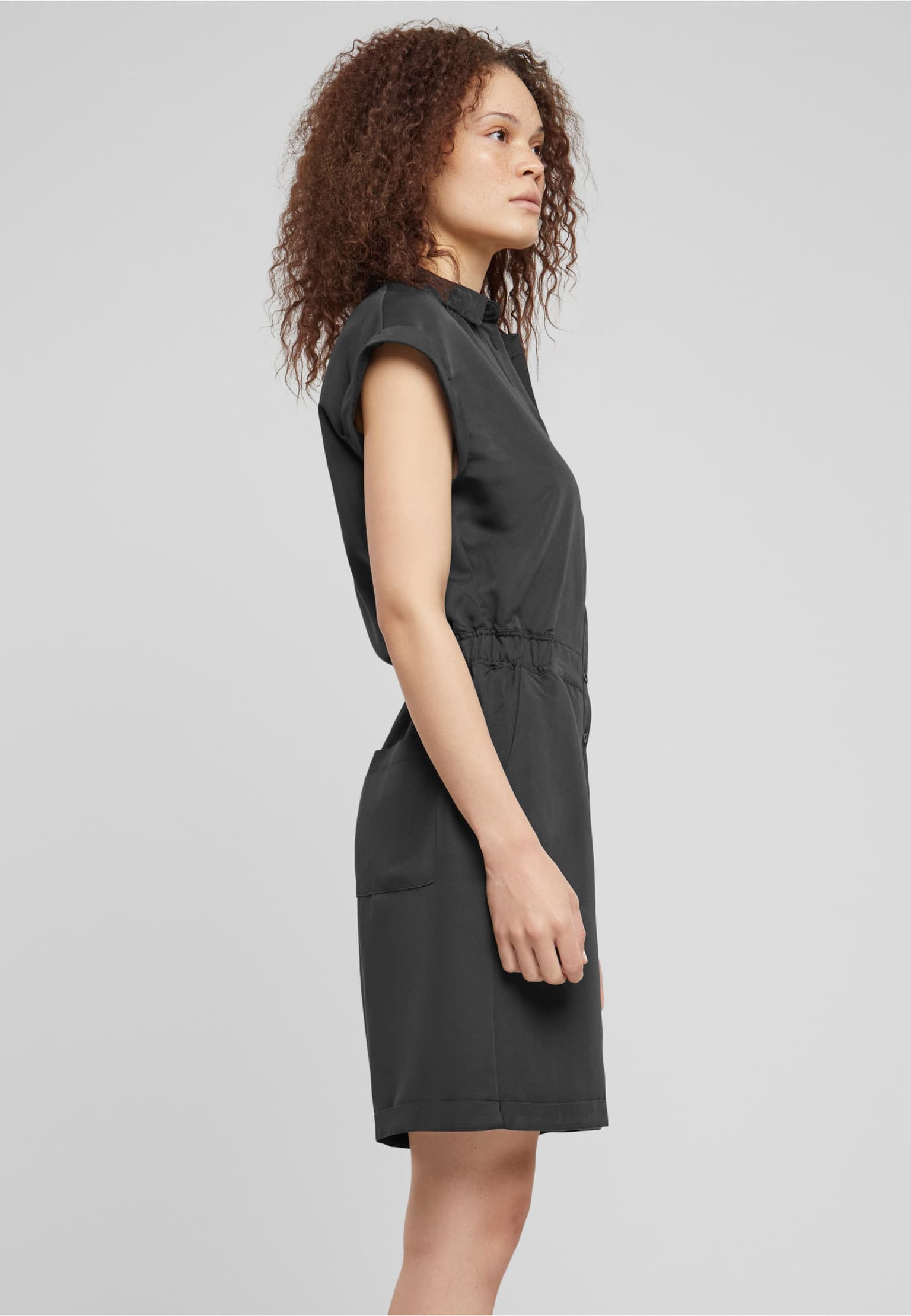 Urban Classics Ladies Viscose Twill Jumpsuit – Bild 4