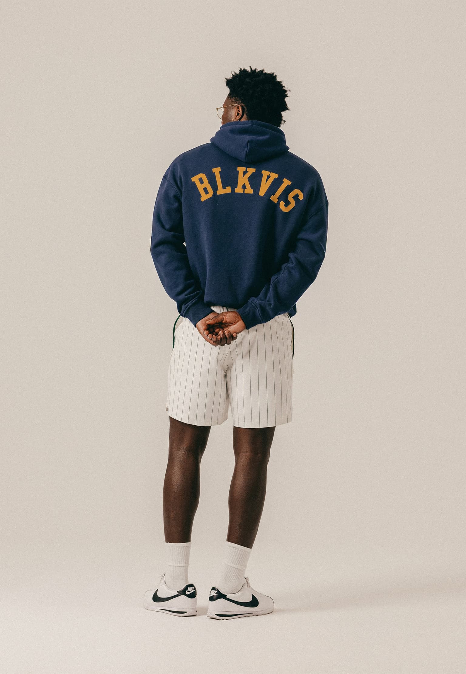 BLKVIS Logo Hoody – Bild 2