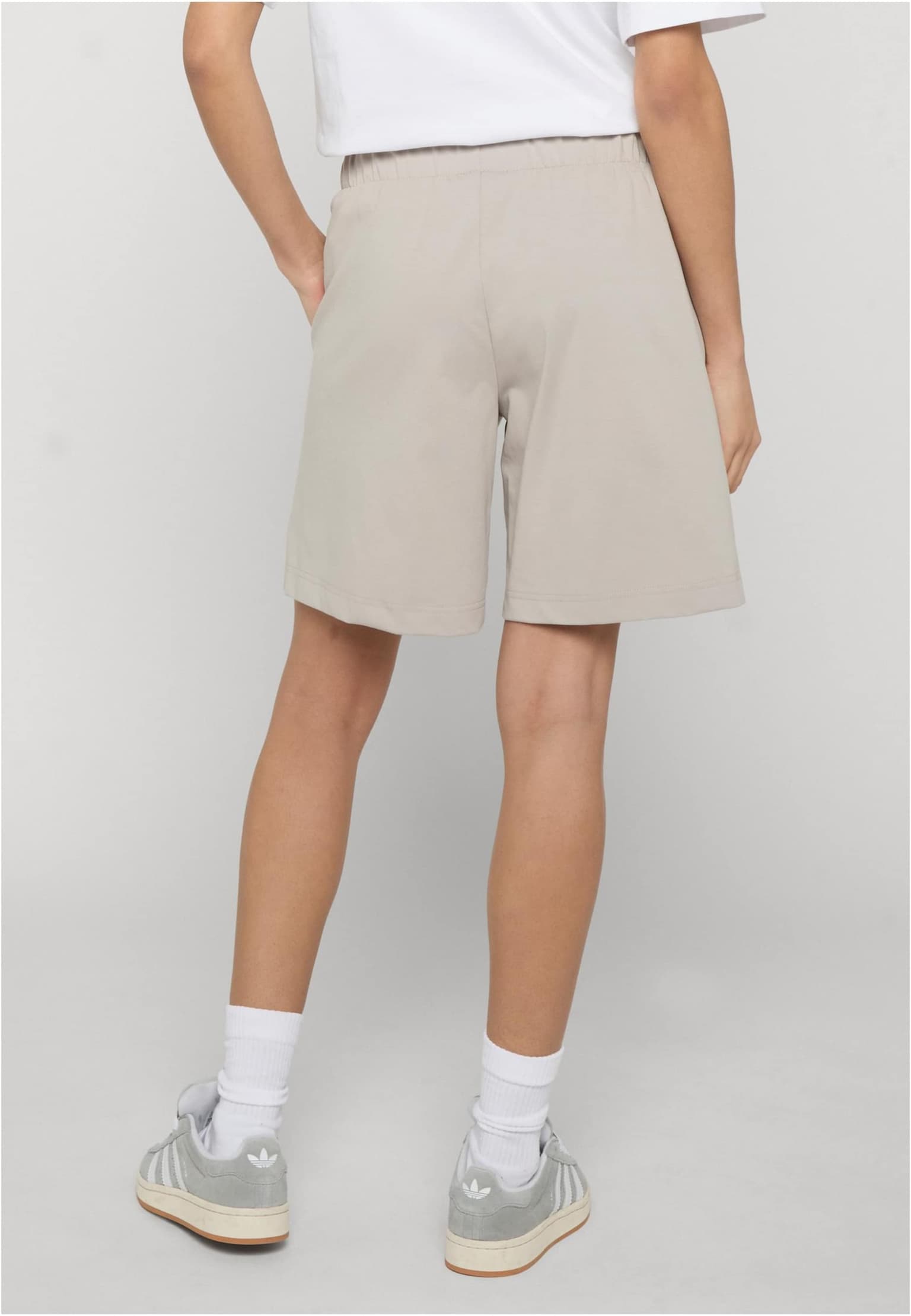 Urban Classics Ladies Sorona® Sweat Short – Bild 2