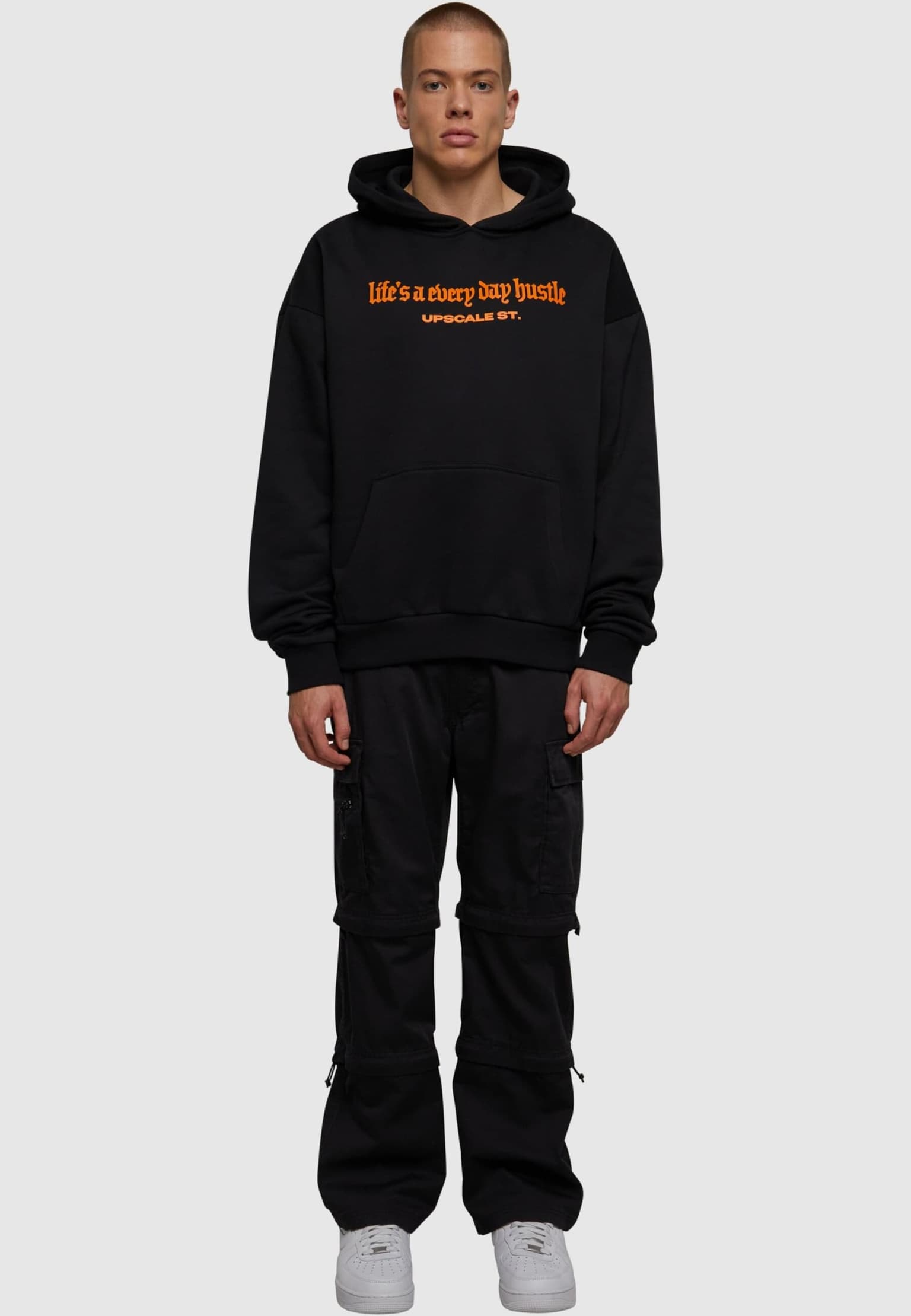 Mister Tee Upscale Hustle Ultra Heavy Oversize Hoodie – Bild 3