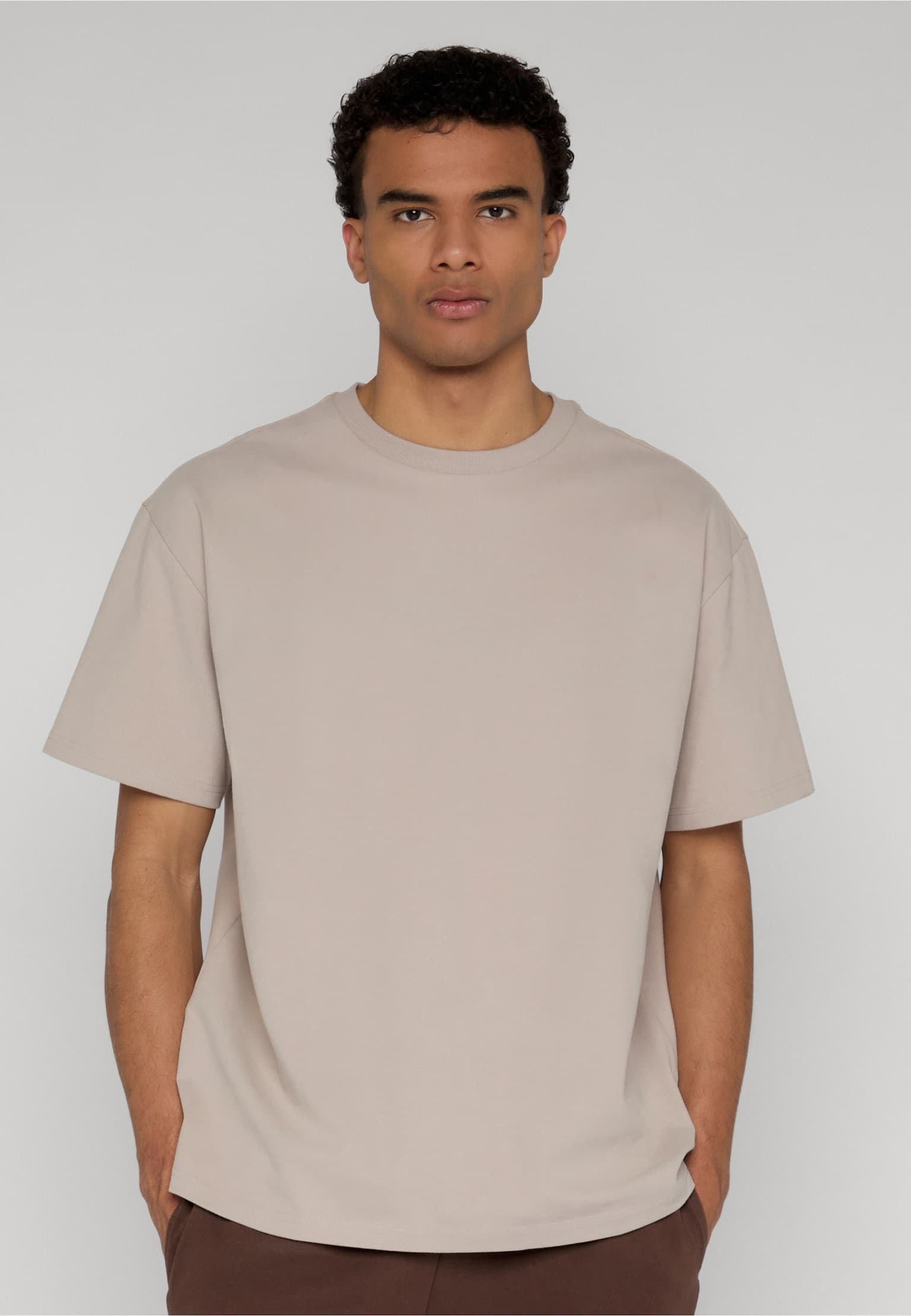 Urban Classics Relaxed Dropped Shoulder Tee