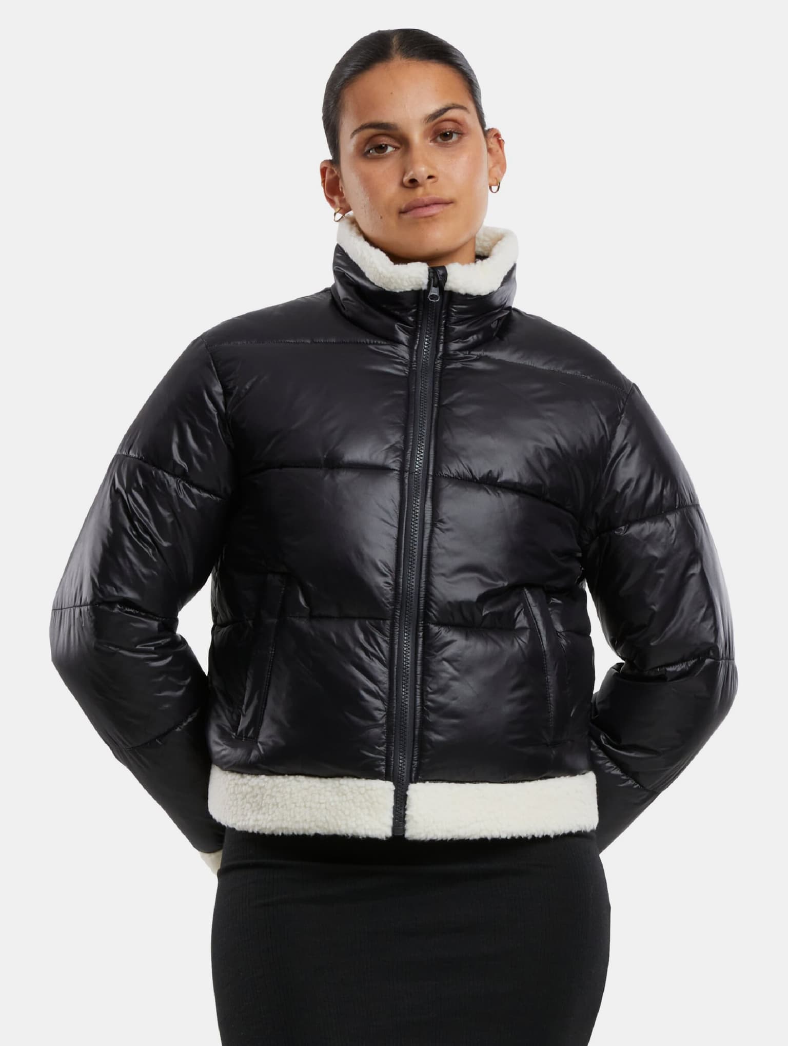 Urban Classics Ladies Essentials Shiny Puffer Sherpa Jacket
