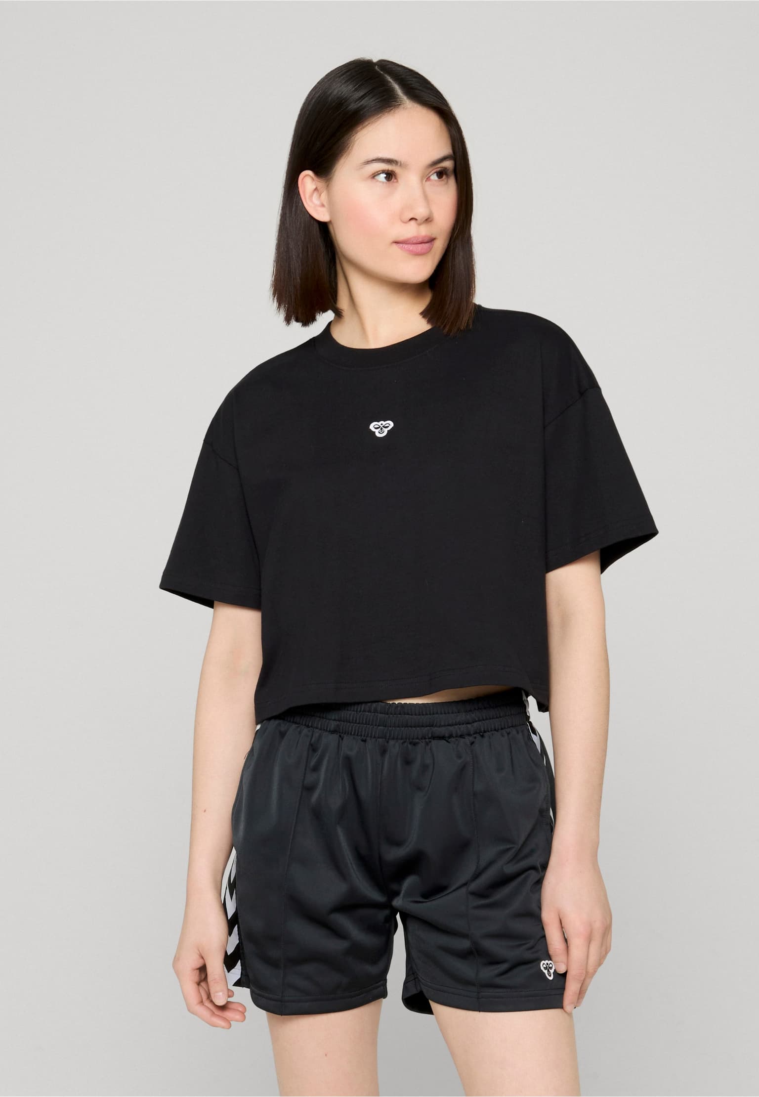 Hummel Cropped Loose T-Shirt