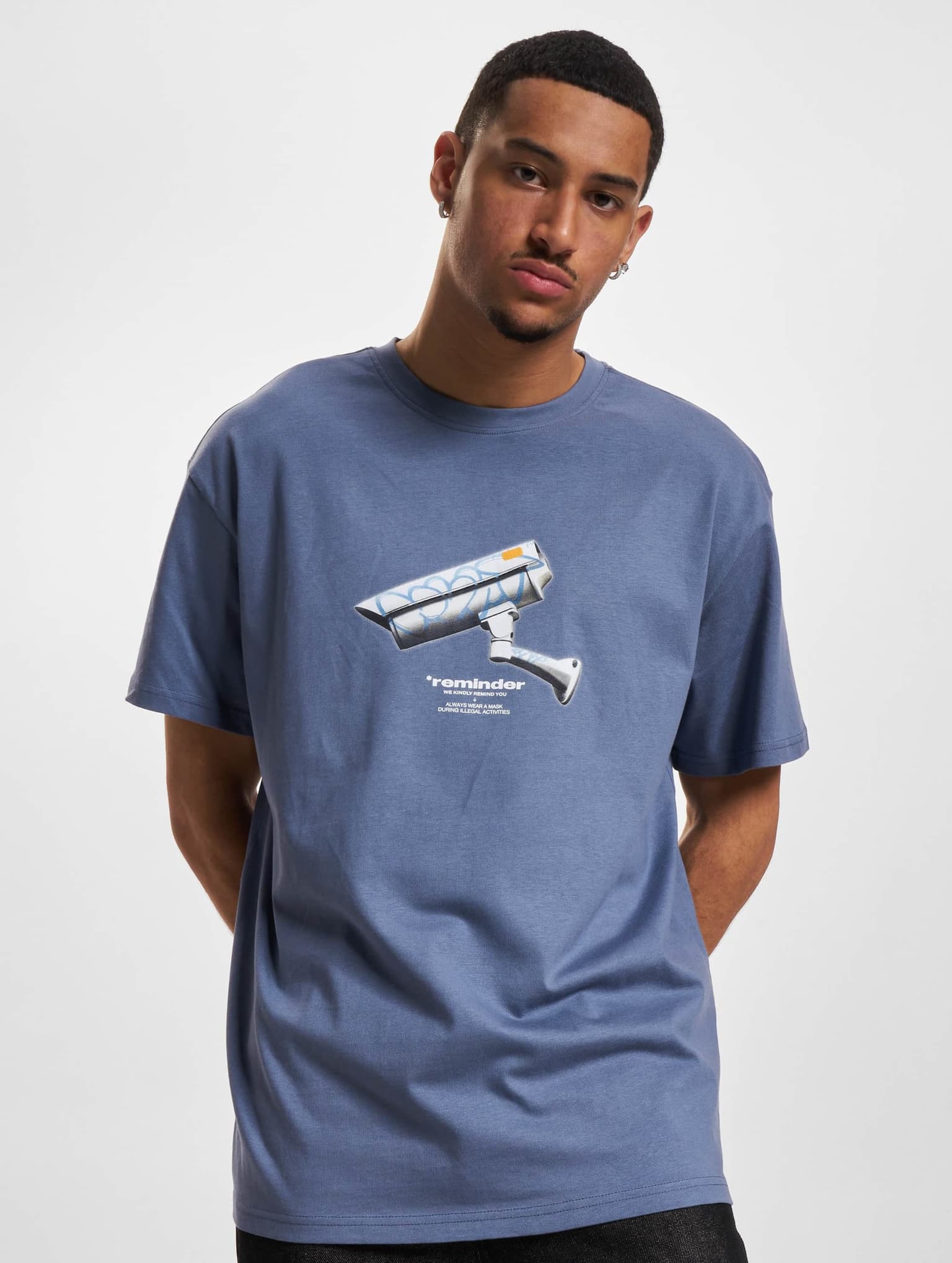 Mister Tee Upscale CCTV Oversize