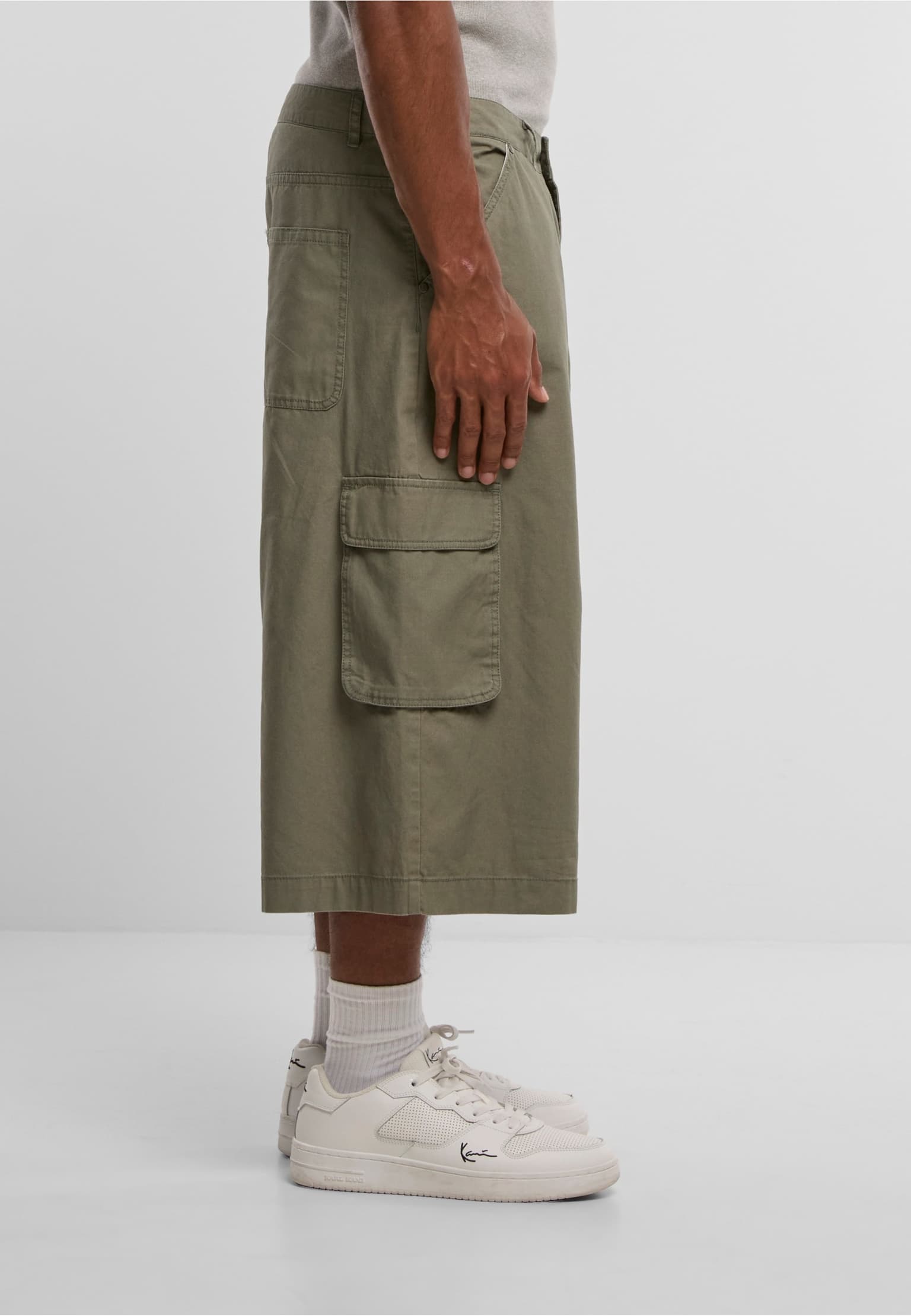 Karl Kani OG Camo Baggy Cargo Short – Bild 4