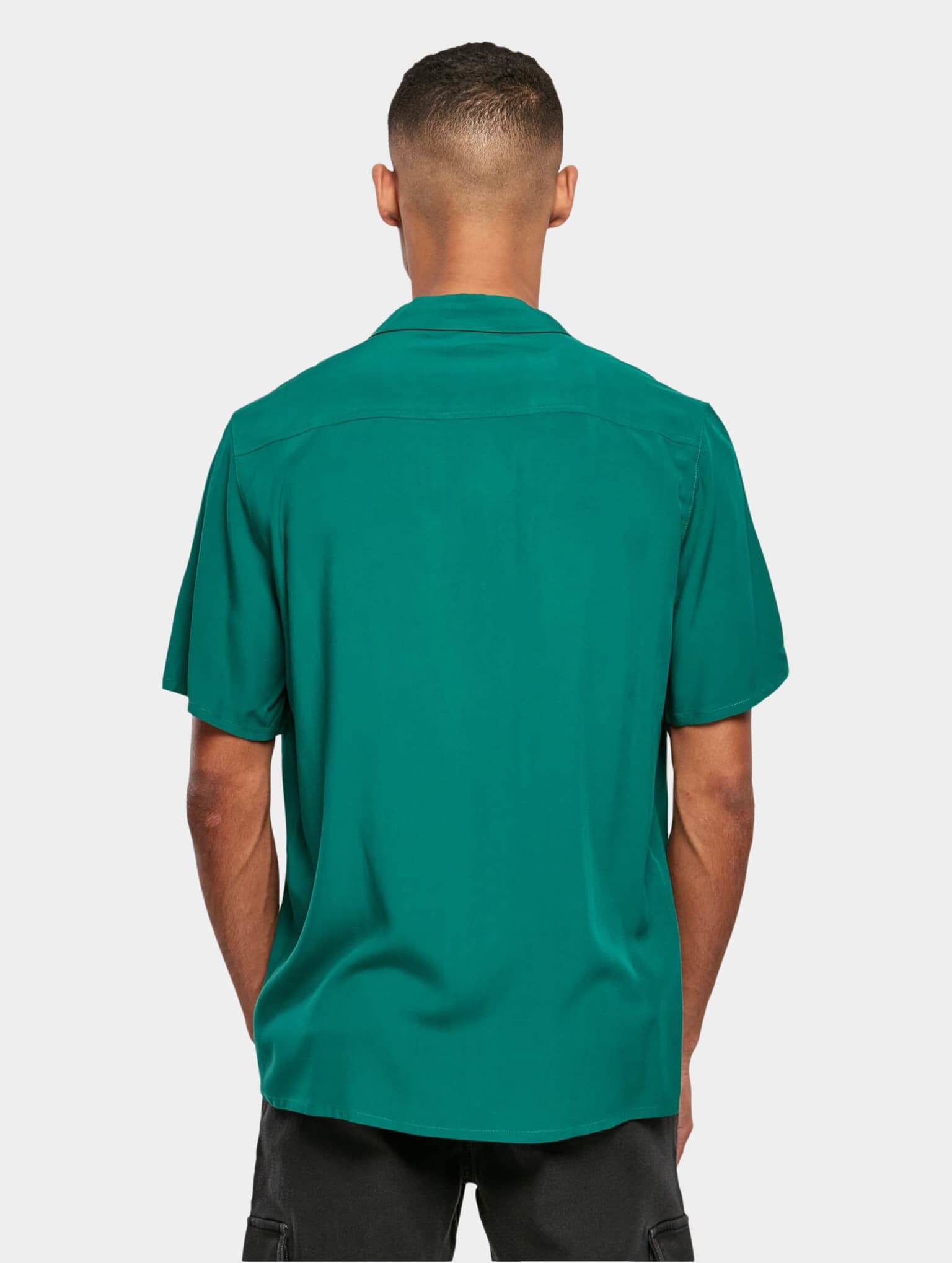 Urban Classics Viscose Camp Shirt – Bild 2