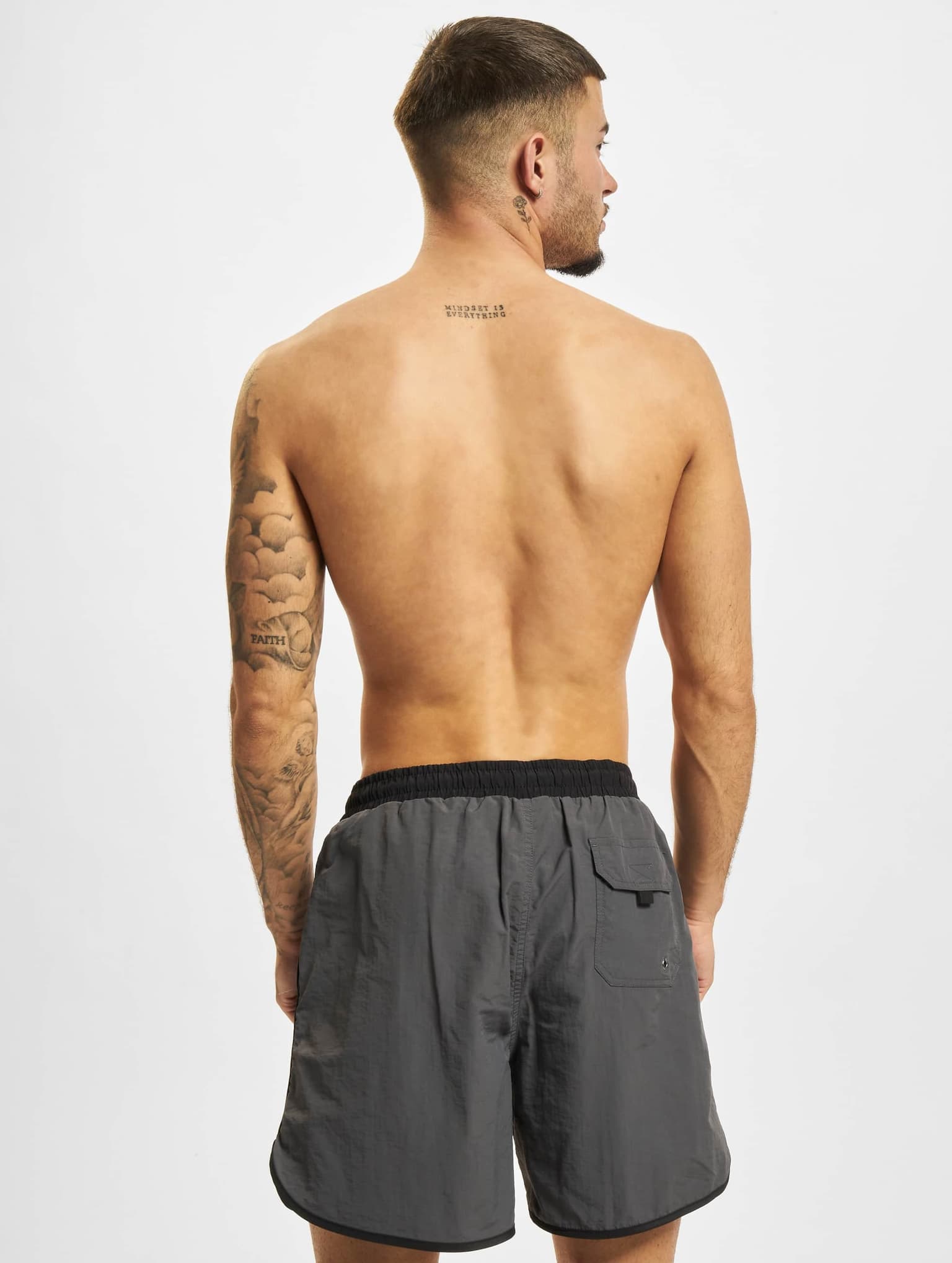 Urban Classics Retro Swimshorts – Bild 2