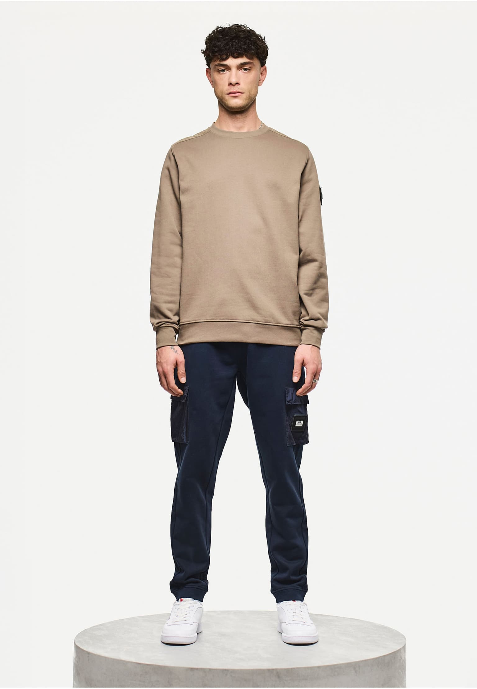 Weekend Offender F BOMB SWEATER – Bild 3