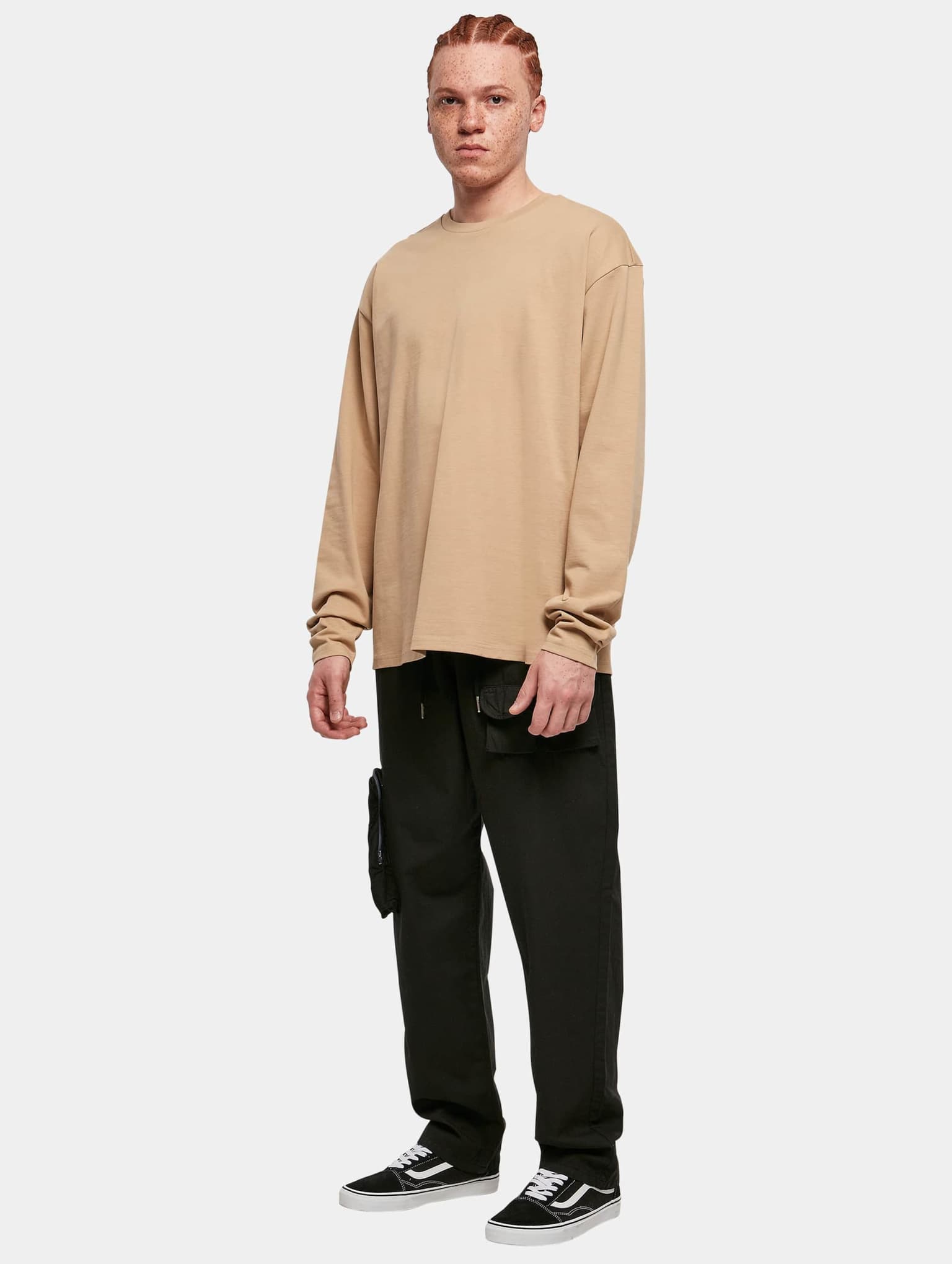 Urban Classics Ultra Heavy Oversized Longsleeve – Bild 3