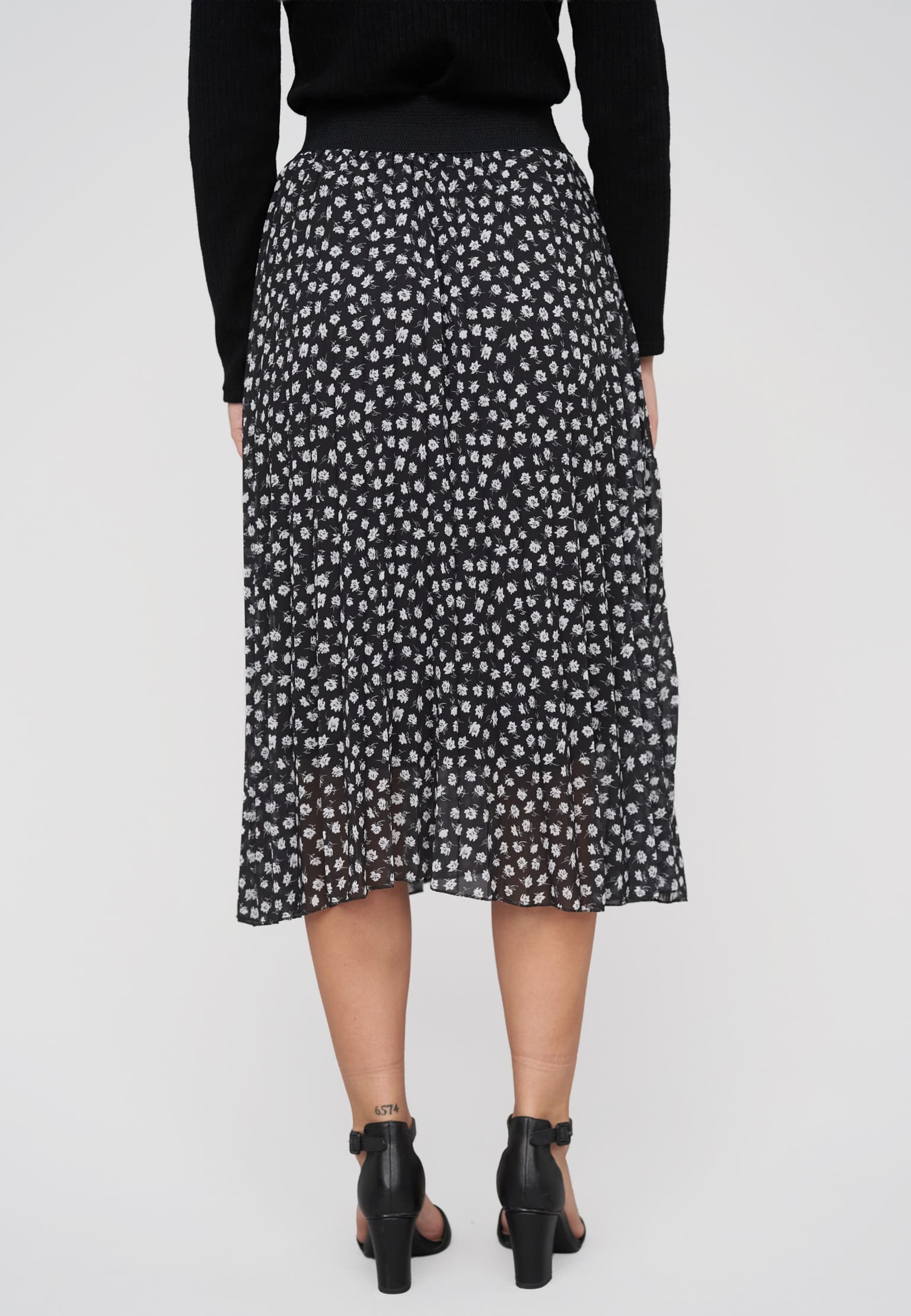 Cloud5ive Longform Skirt with ditsy print – Bild 2