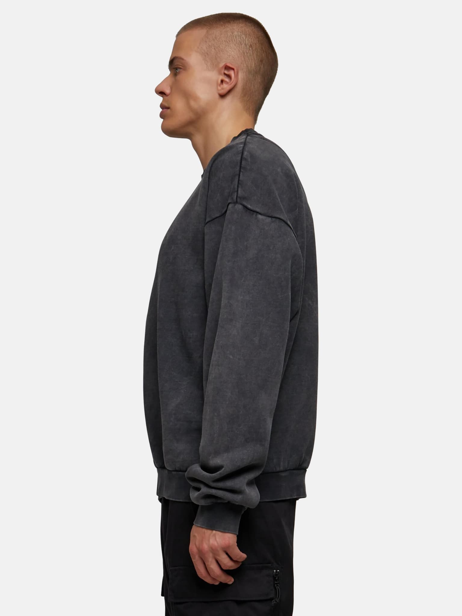 Urban Classics Acid Washed Crew – Bild 3