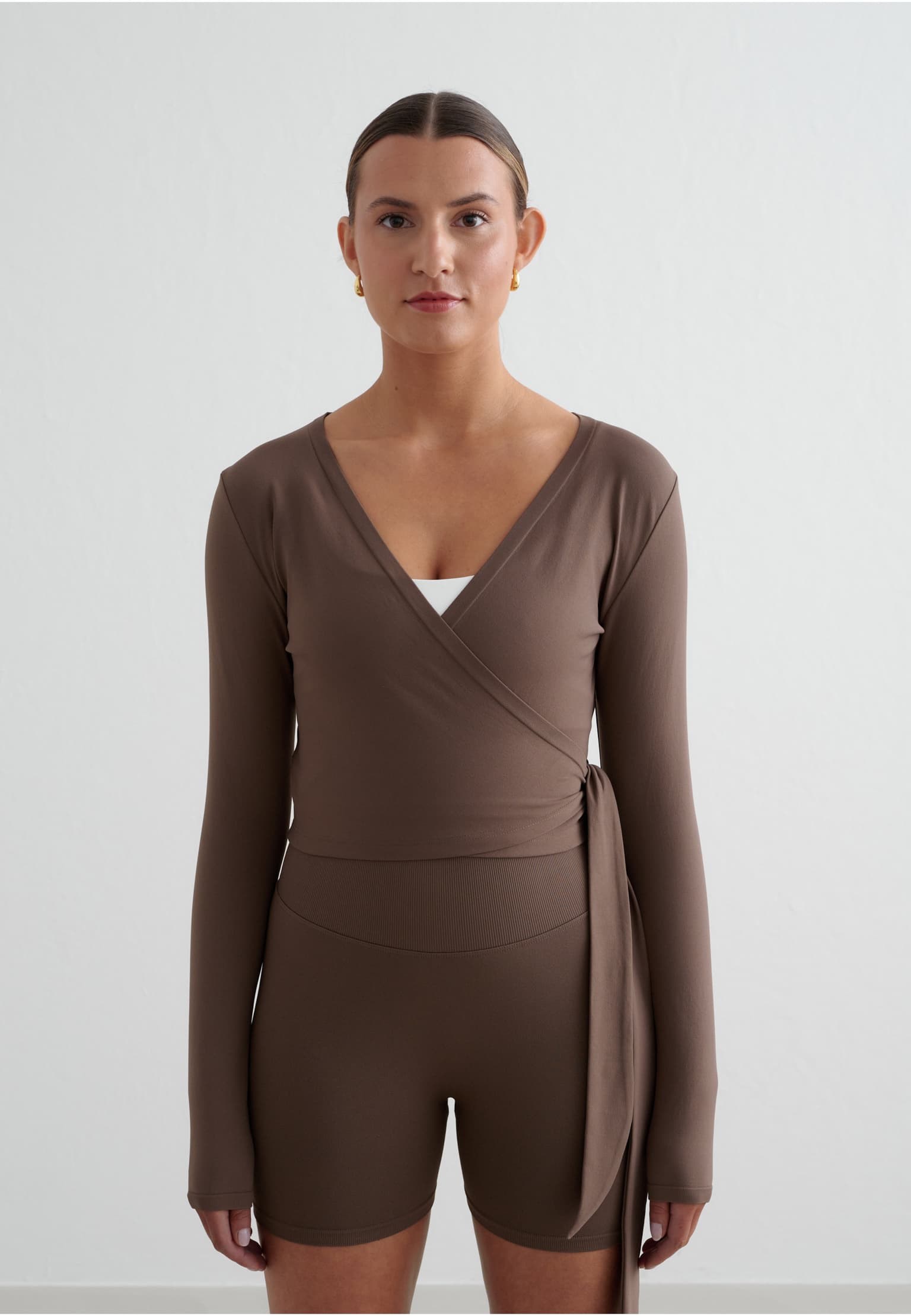 aimn Shape Seamless Wrap Long Sleeve