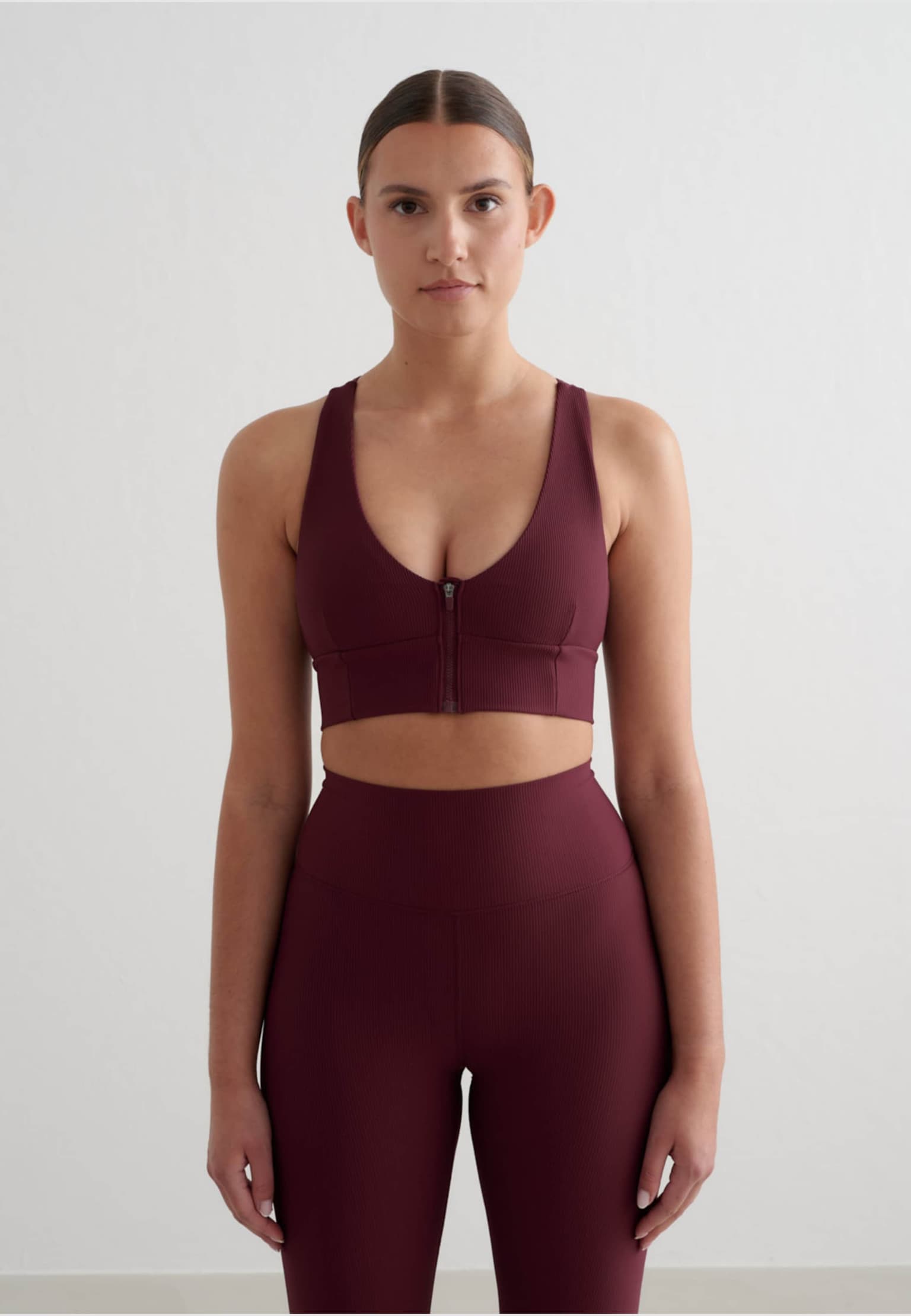 aimn Cherry Ribbed Performance Zipped Bra