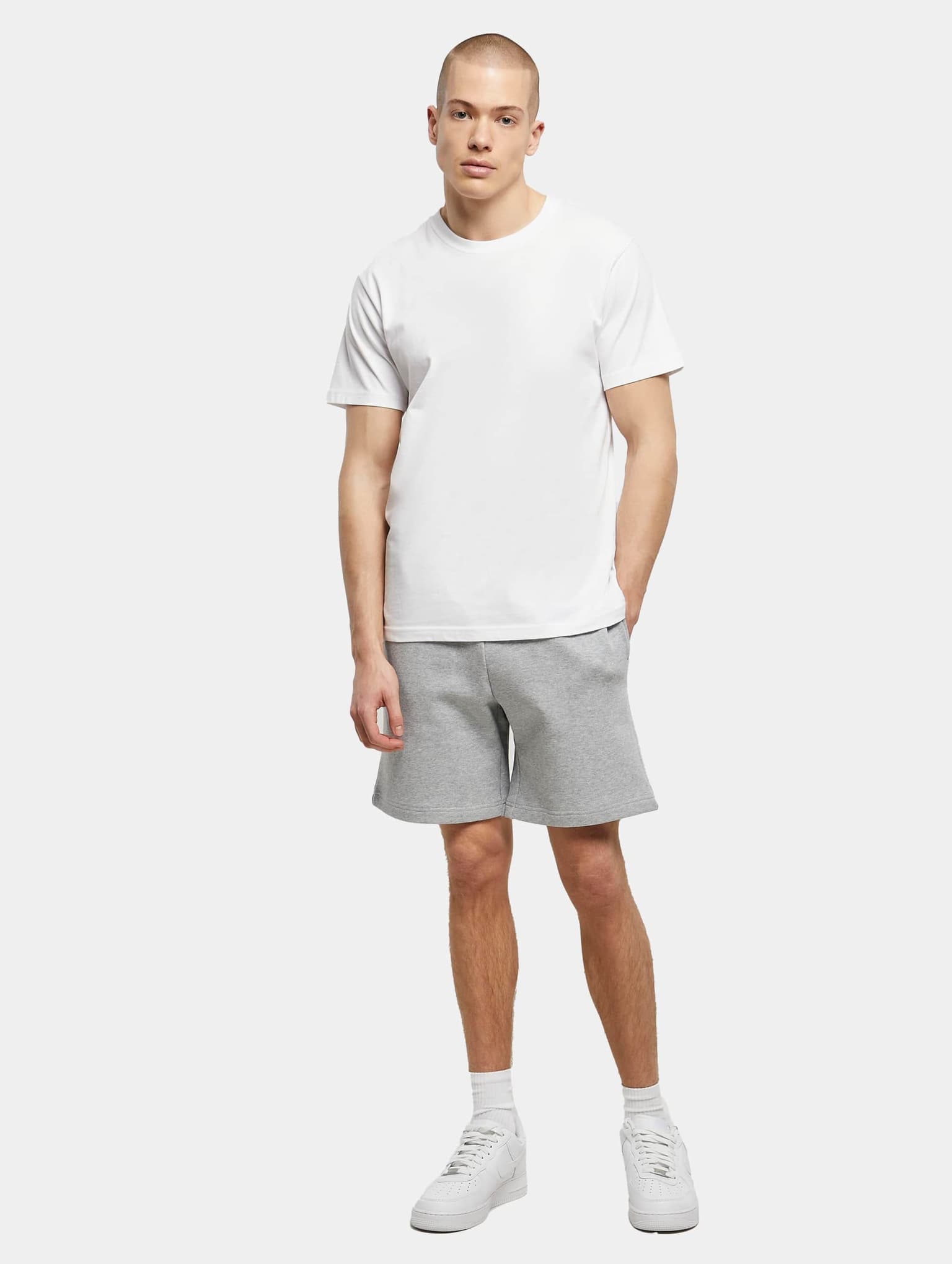 Urban Classics Ultra Heavy Sweatshorts – Bild 4