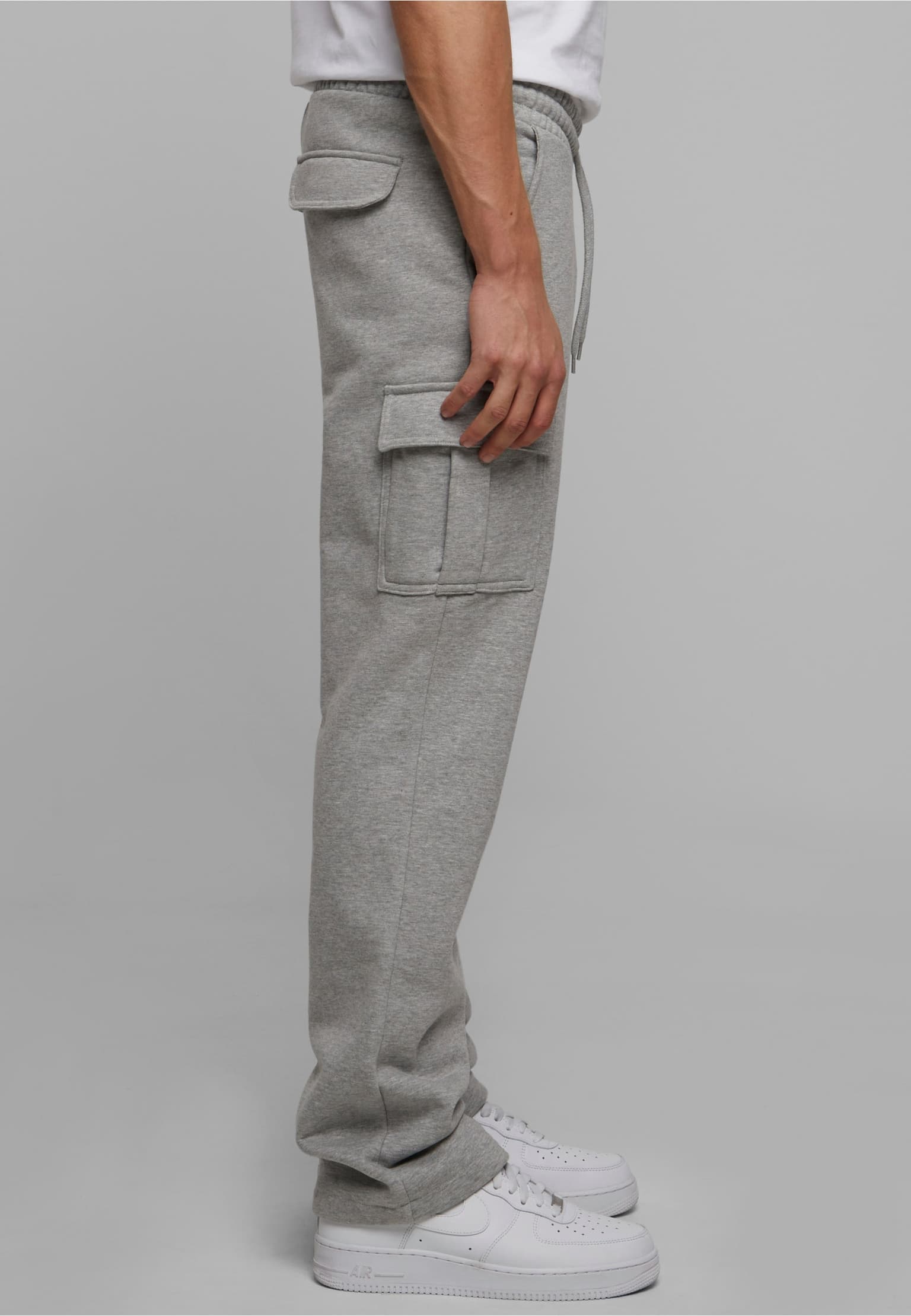 Urban Classics Heavy Straight Leg Cargo Sweatpants – Bild 4
