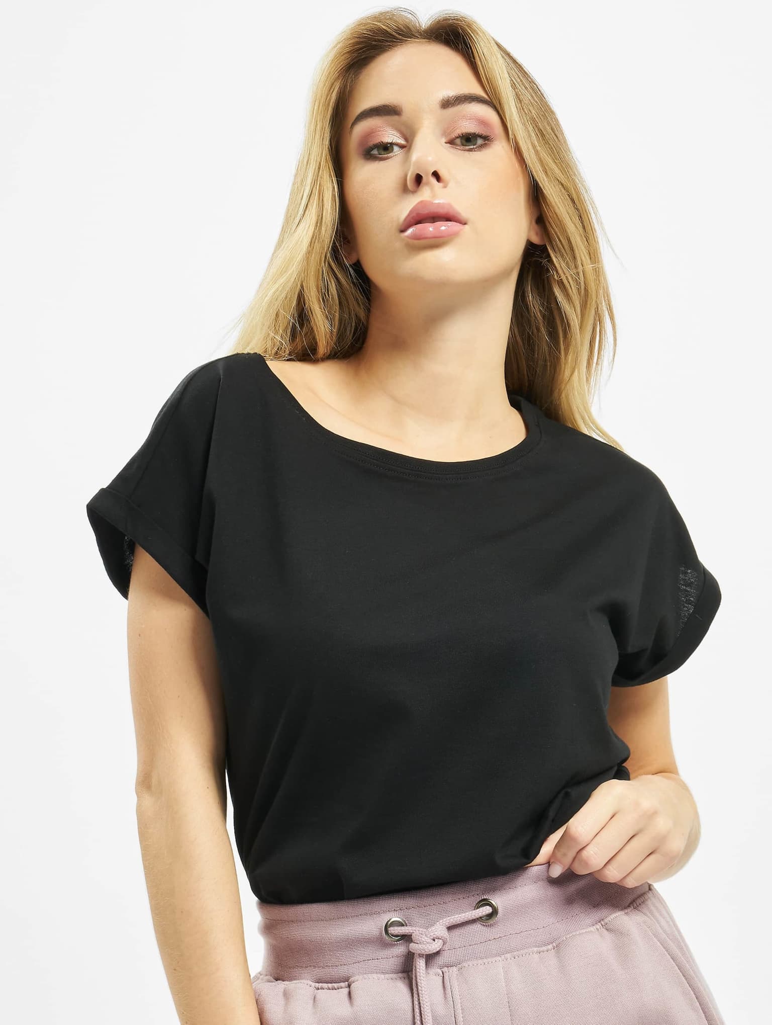 Urban Classics Ladies Essentials Extended Shoulder Tee