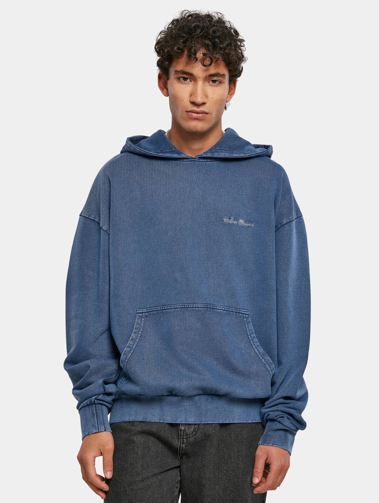 Urban Classics Small Embroidery Hoody – Bild 3