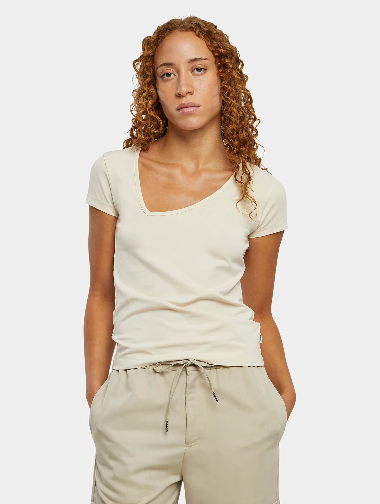Urban Classics Ladies Essentials Asymmetric Neckline Tee