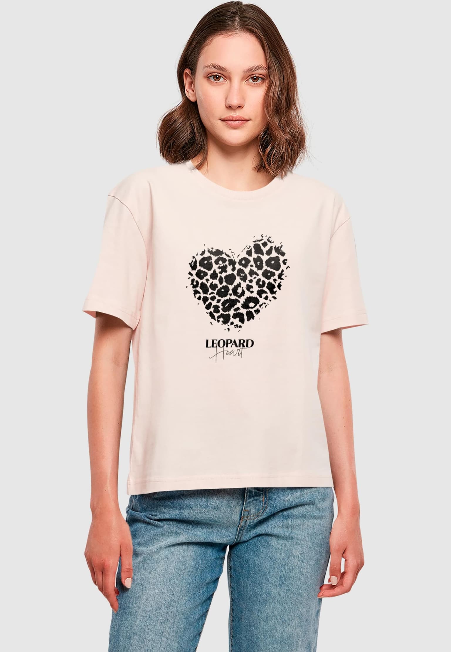 Merchcode Ladies Leopard Heart Everyday Tee