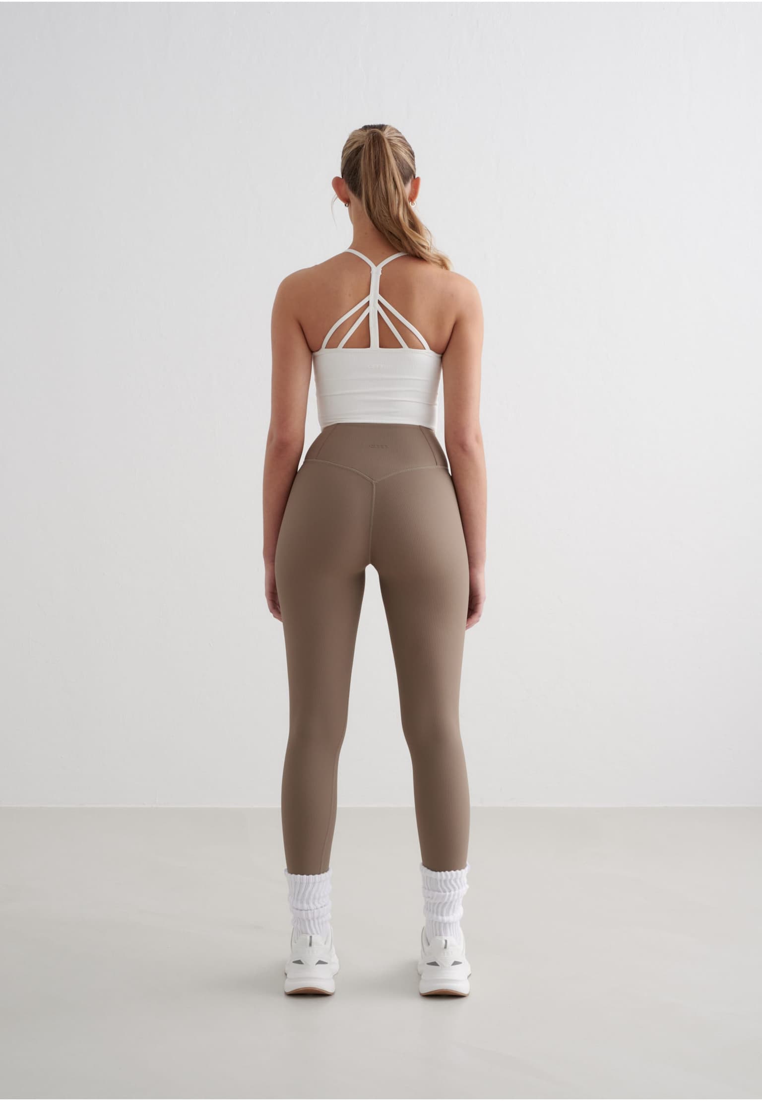 aimn Ribbed Performance Bralette – Bild 4