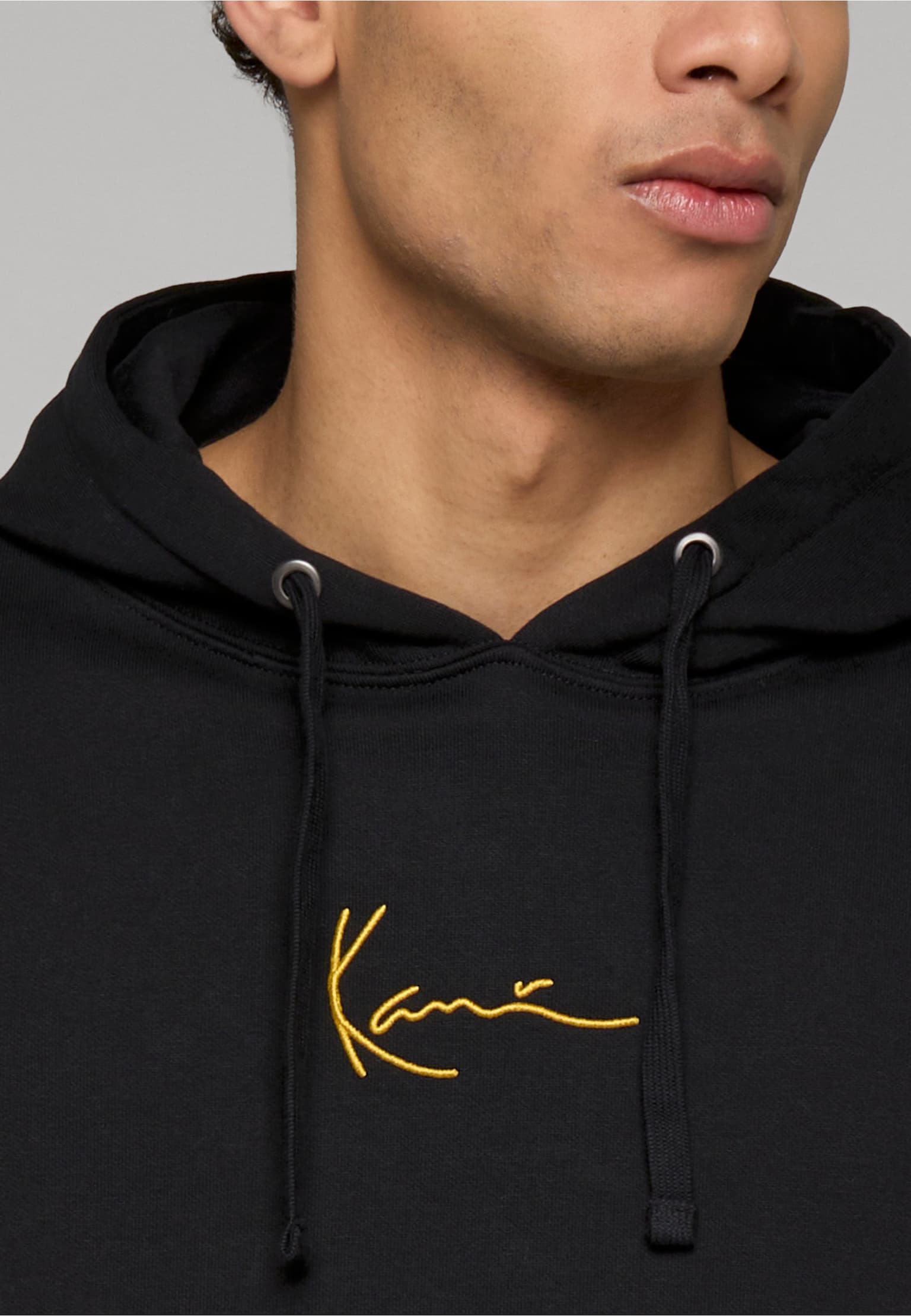 Karl Kani Small Signature Gold Logo Hoodie – Bild 3