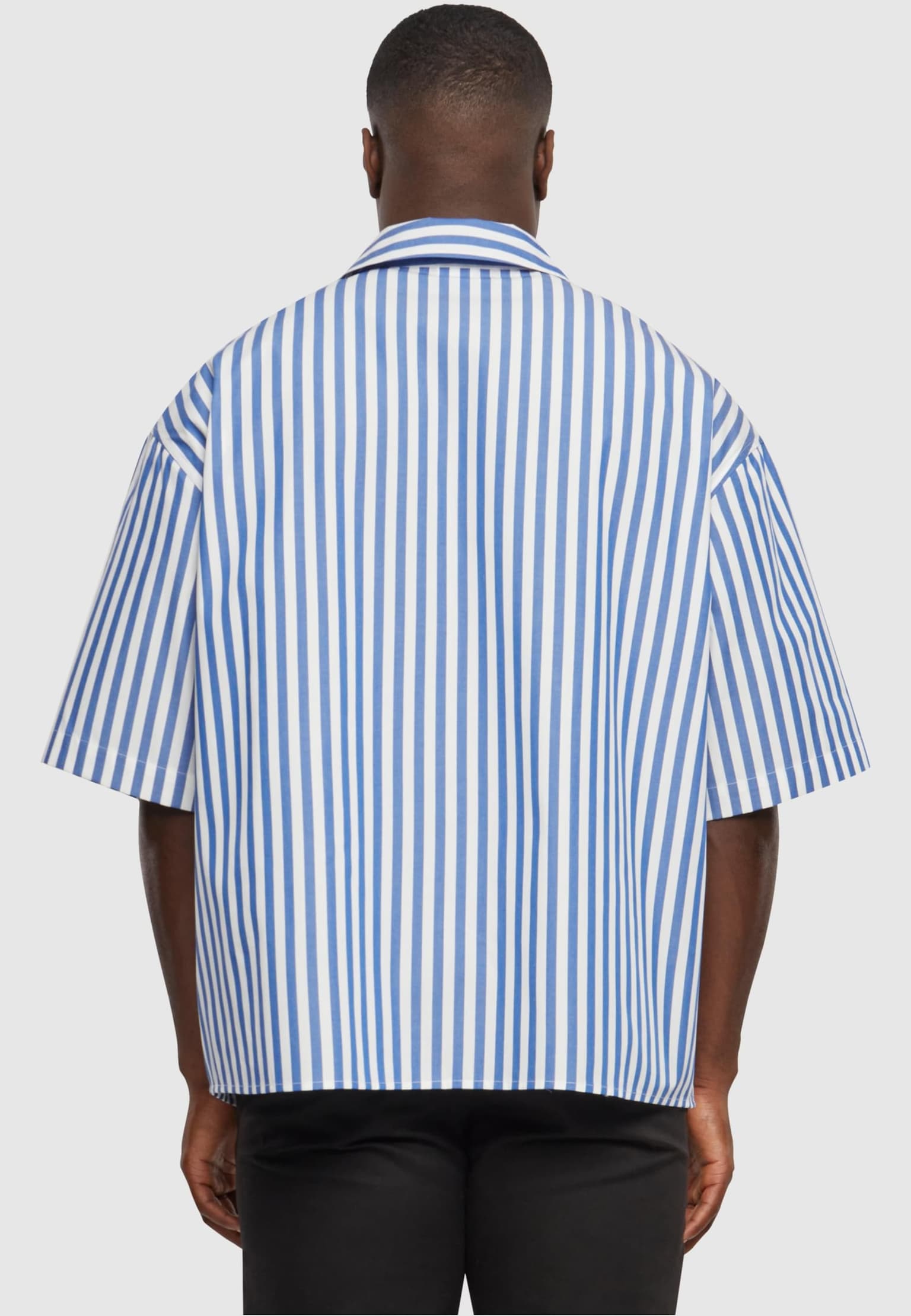 Urban Classics Striped Short Sleeve Summer Shirt – Bild 2