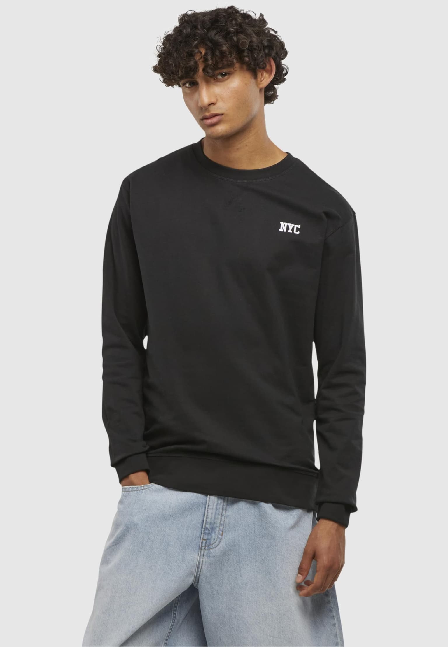 Mister Tee NYC Wording EMB Light Crew Sweatshirt