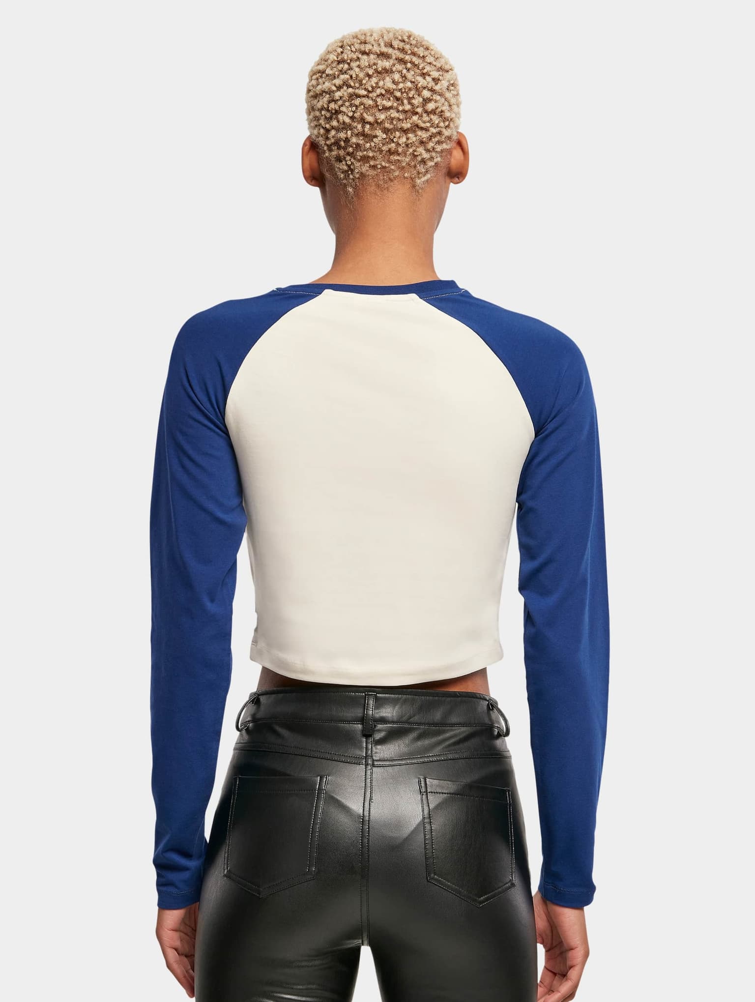 Urban Classics Ladies Essentials Cropped Retro Baseball Longsleeve – Bild 2