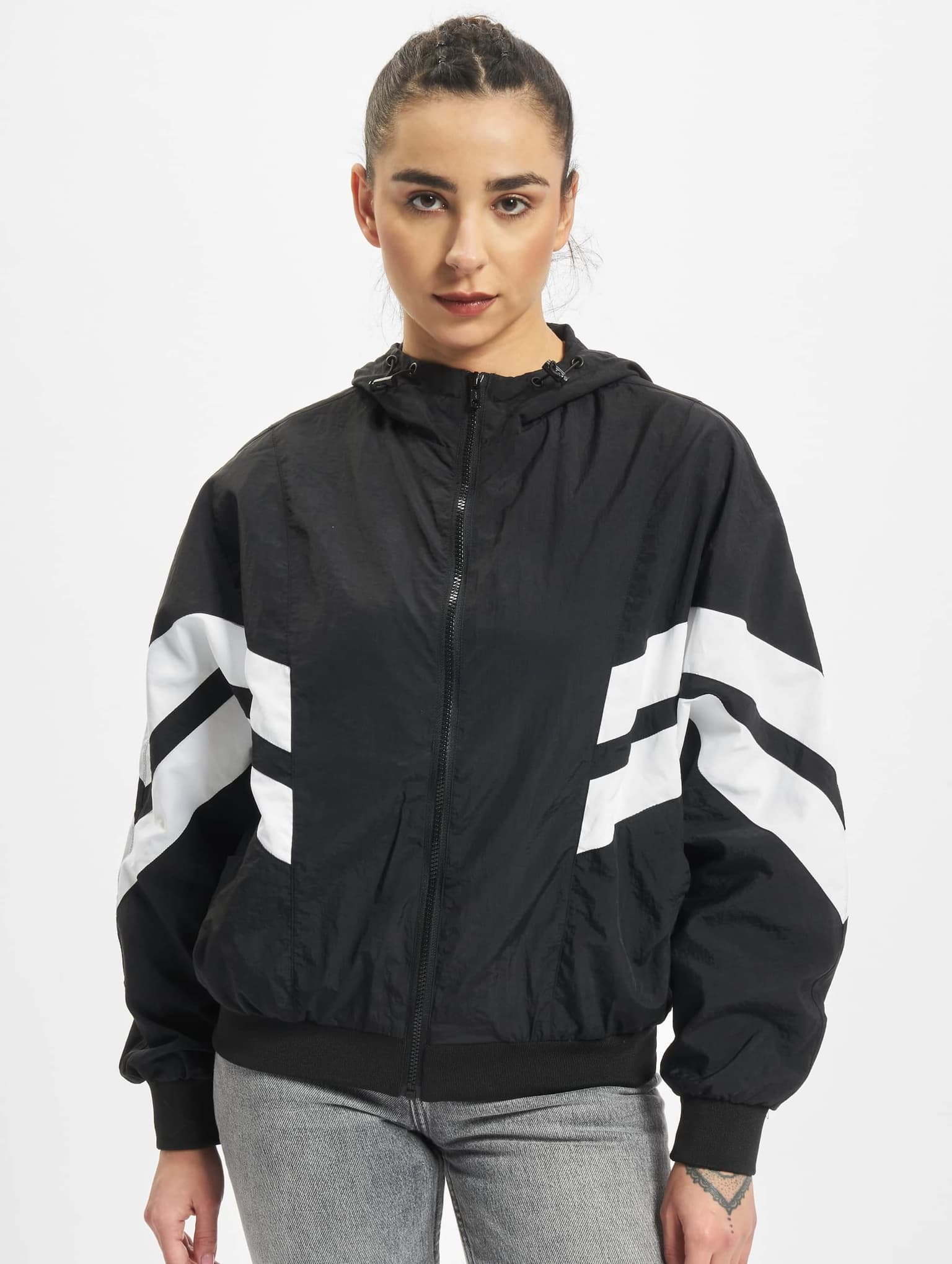 Urban Classics Ladies Crinkle Batwing Jacket – Bild 3