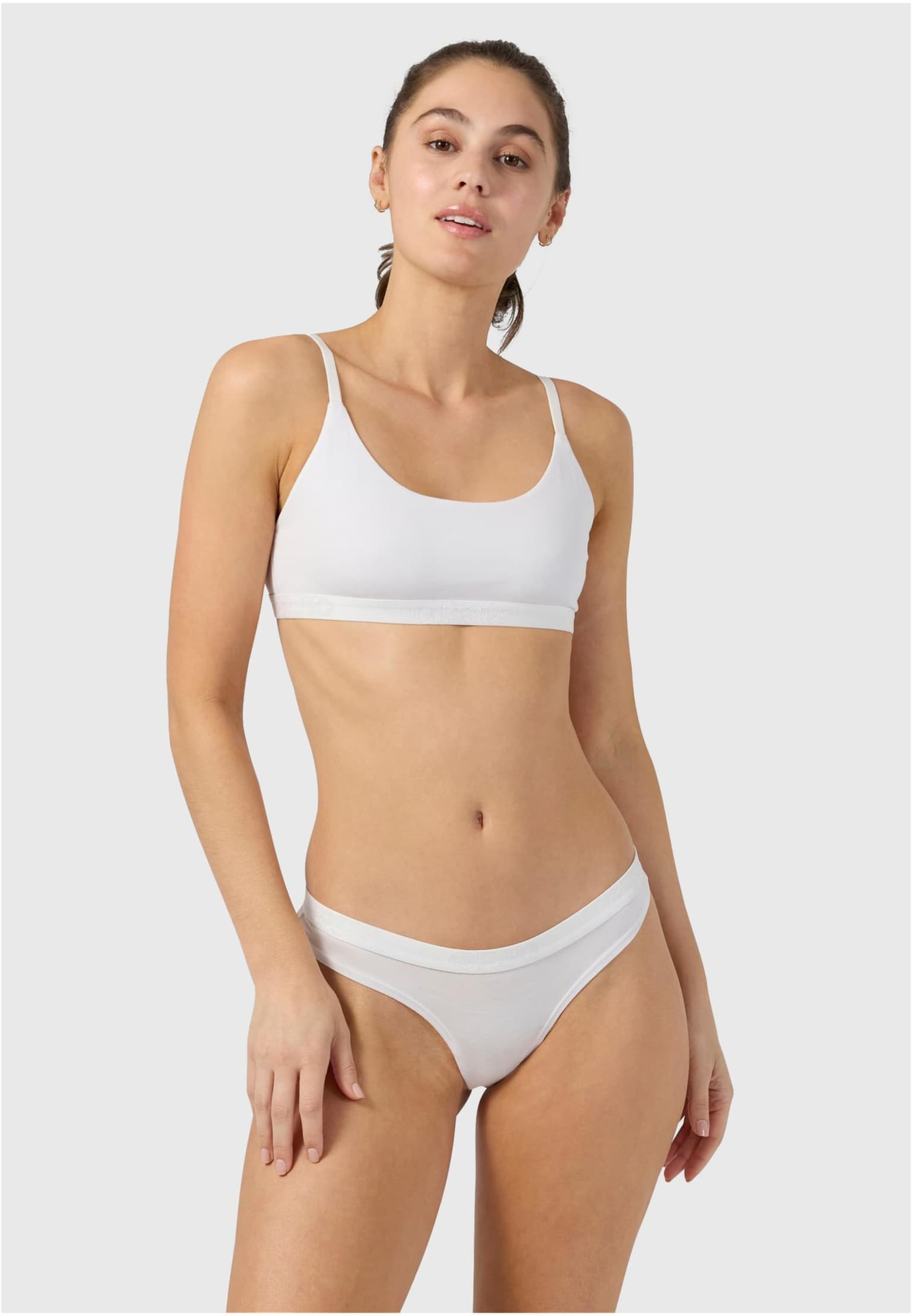 PSD WHITE SLD MDL TH String