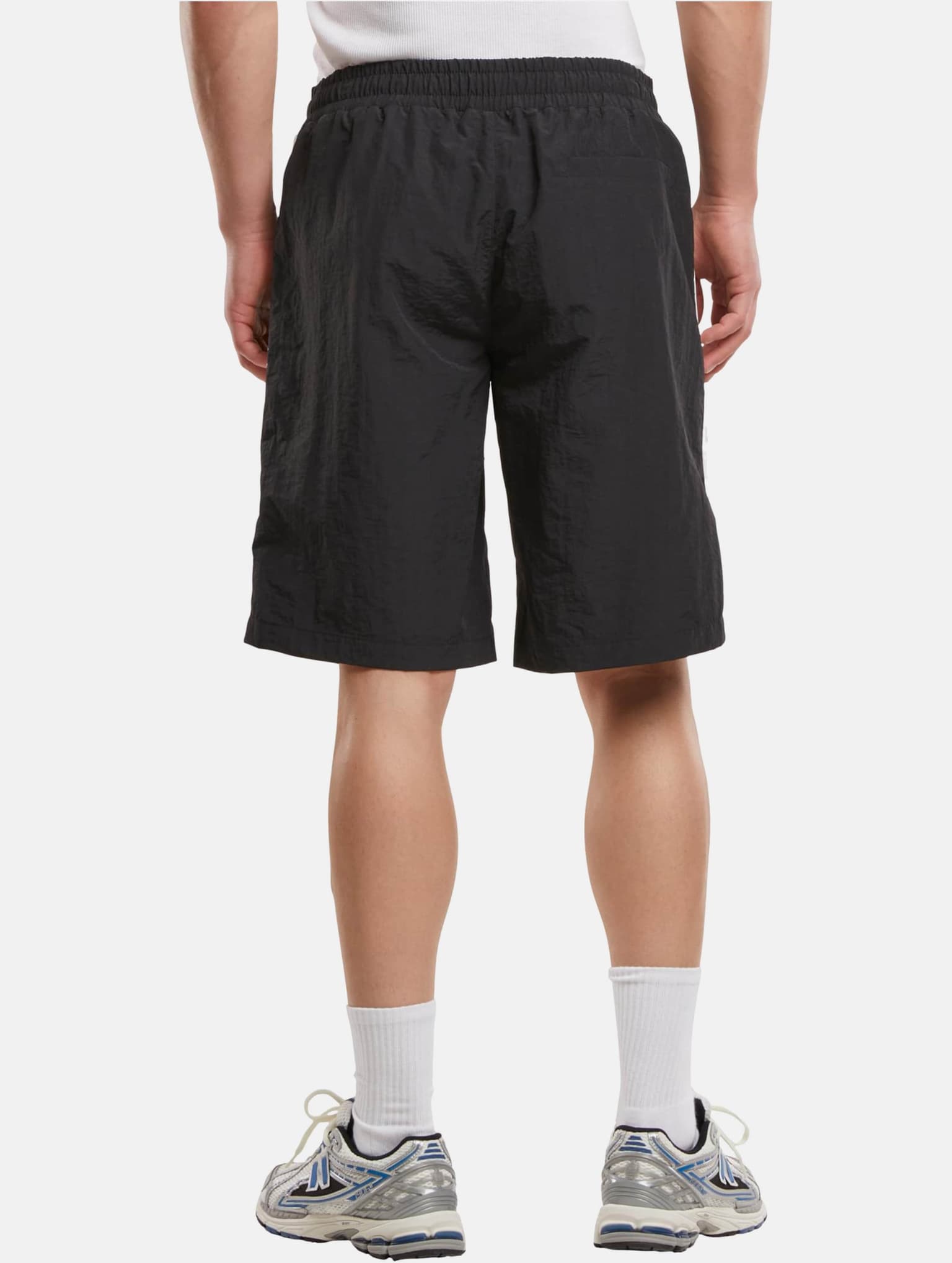 Urban Classics Board Short With Patched Stripe – Bild 2