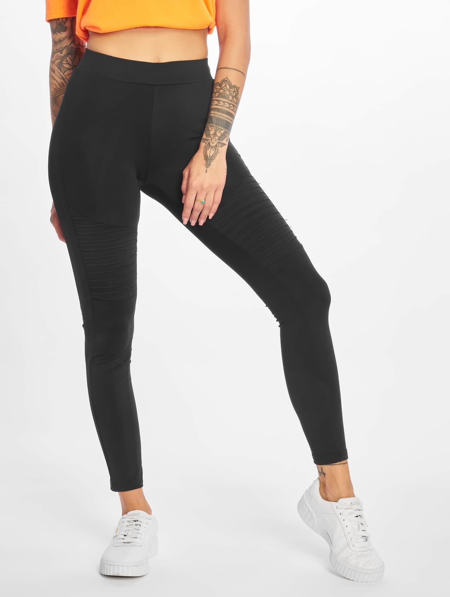 Urban Classics Ladies Tech Biker Leggings – Bild 3